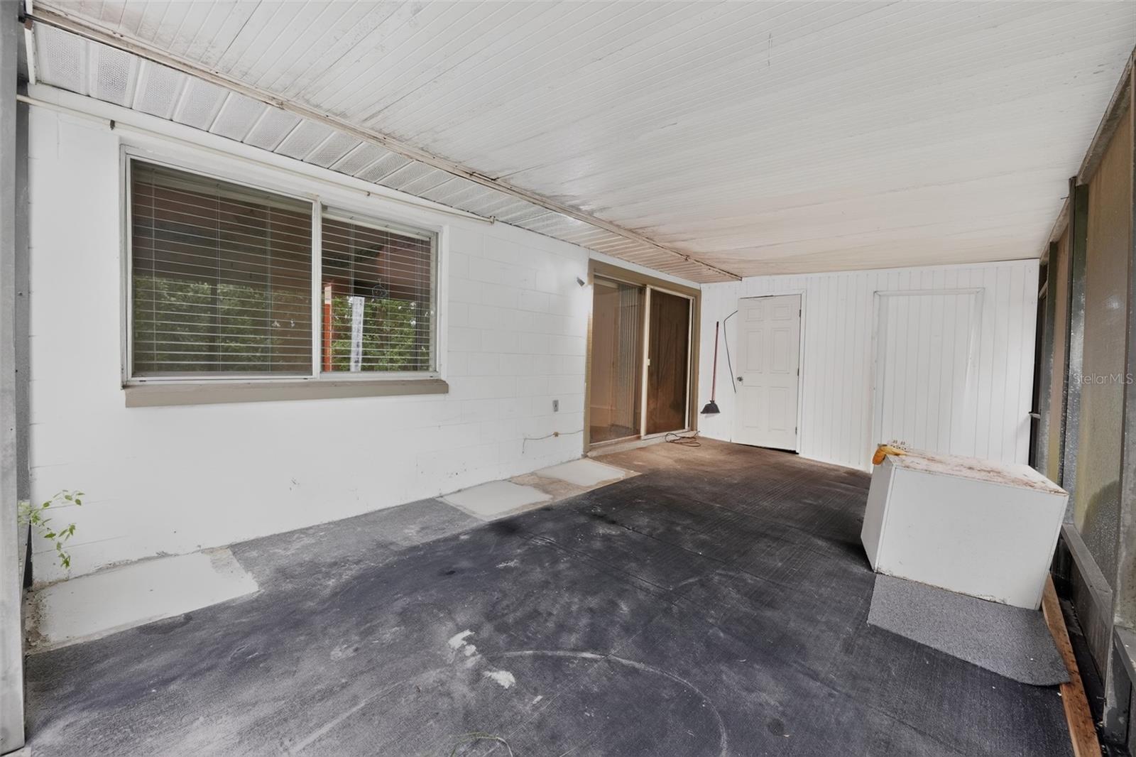 3205 LAUREL DALE DR — photo 30