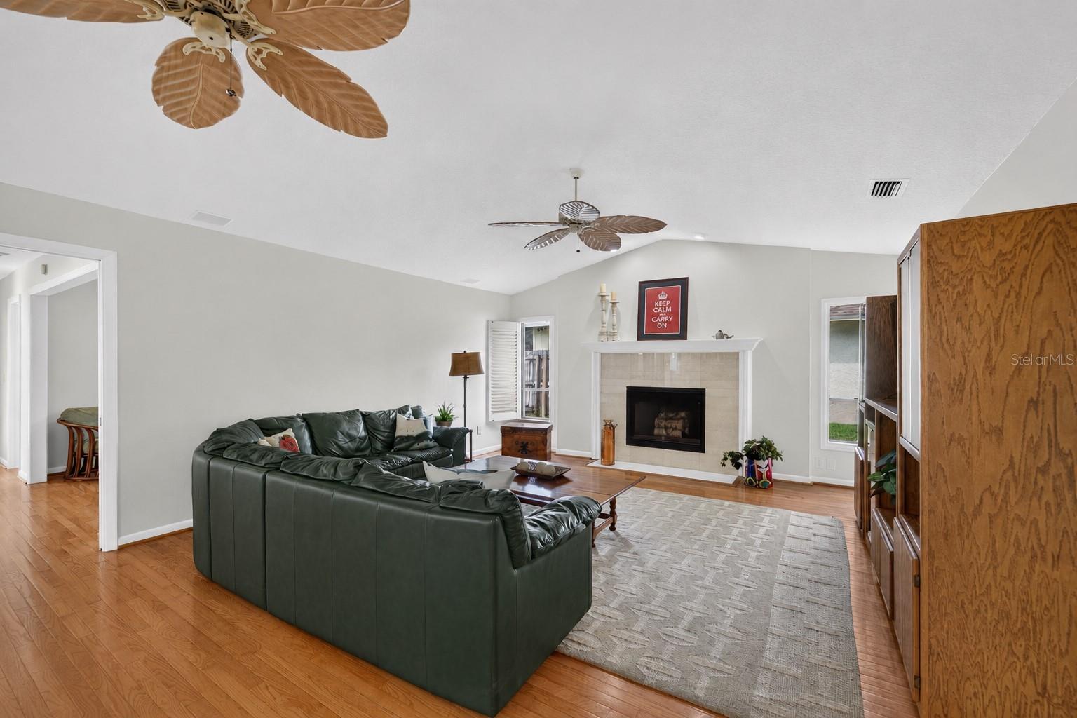 14015 SHADY SHORES DR — photo 15
