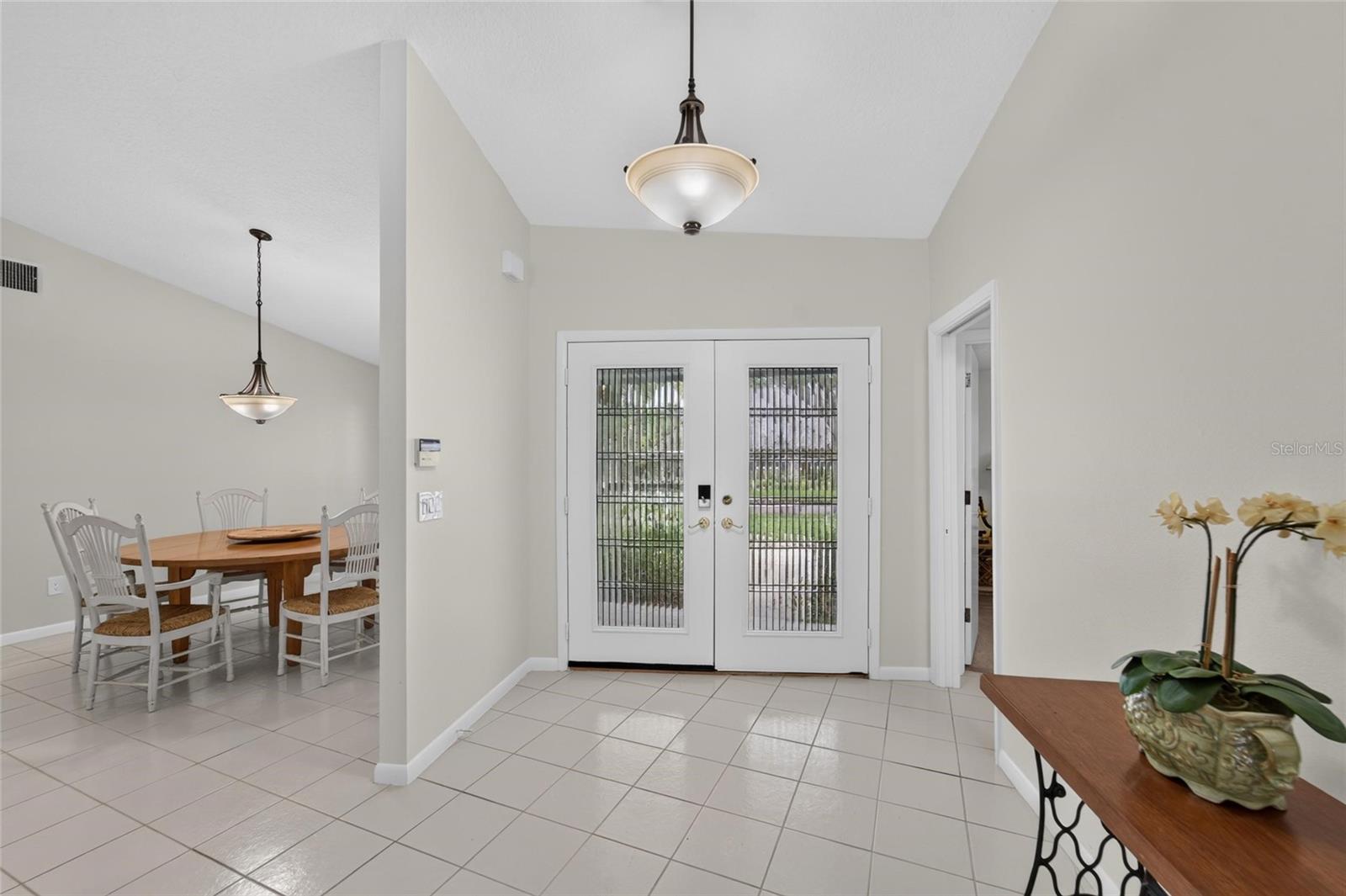 14015 SHADY SHORES DR — photo 4