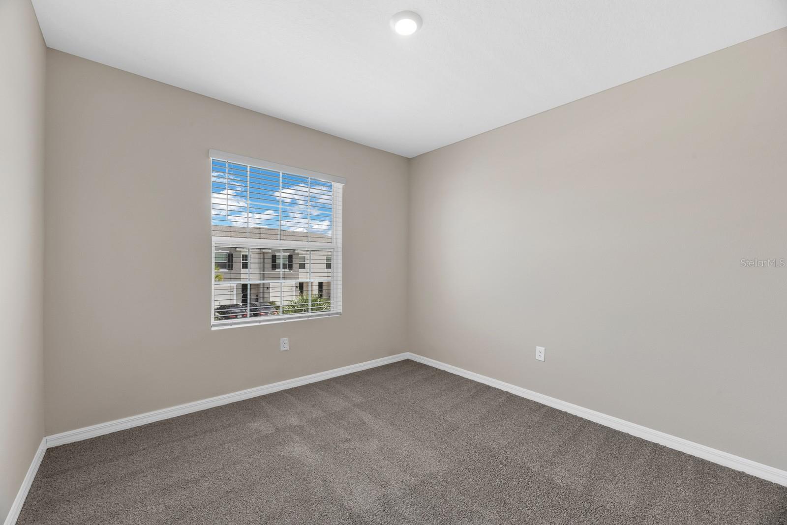 3507 MARIGOLD PATCH CT — photo 20