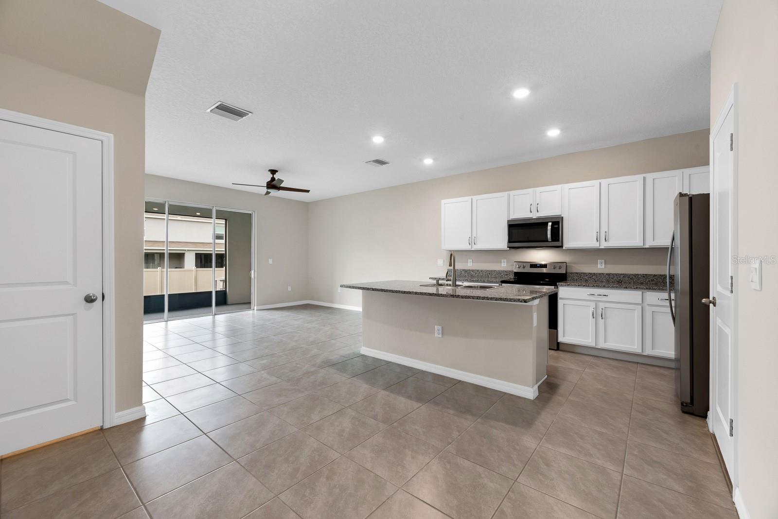 3507 MARIGOLD PATCH CT — photo 6