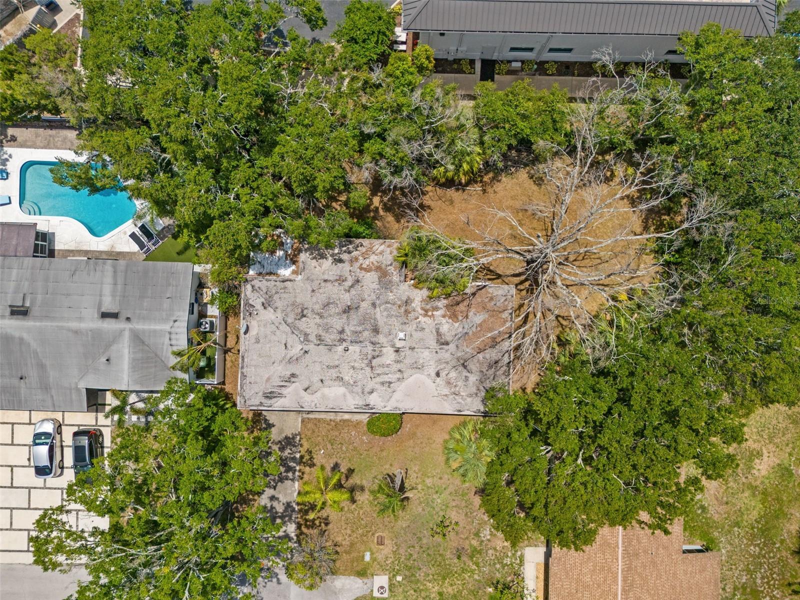 4635 W BAY VILLA AVE — photo 14