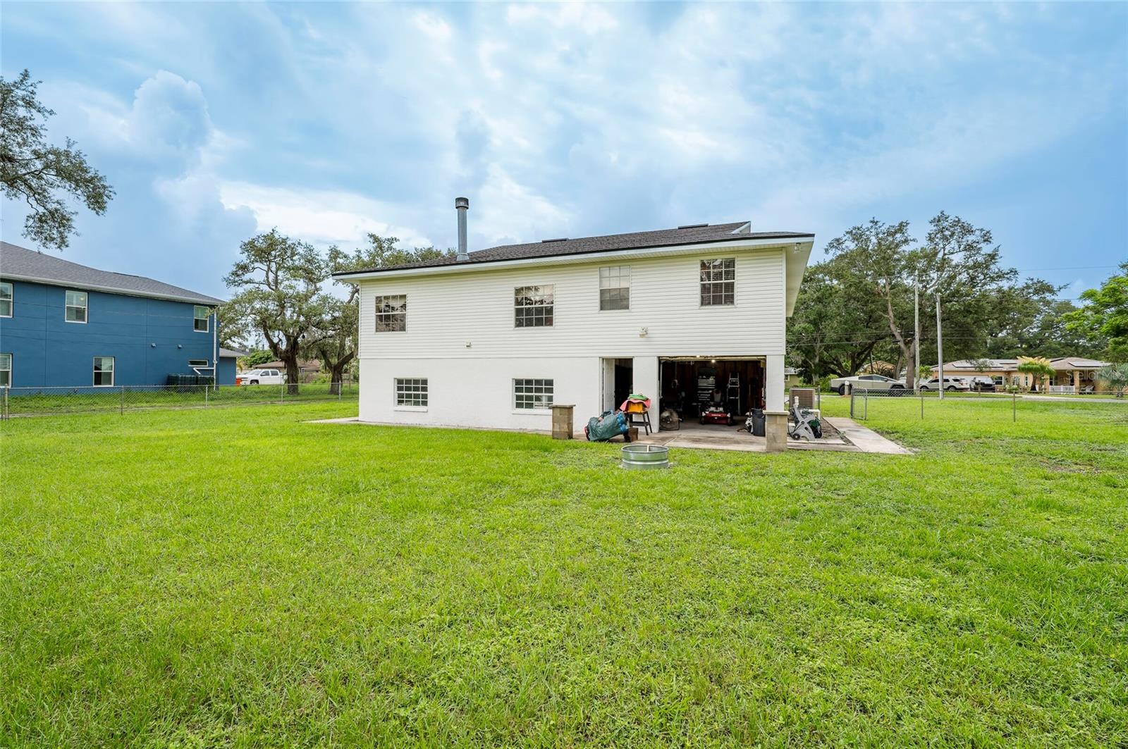 12055 MURRAY AVE — photo 10