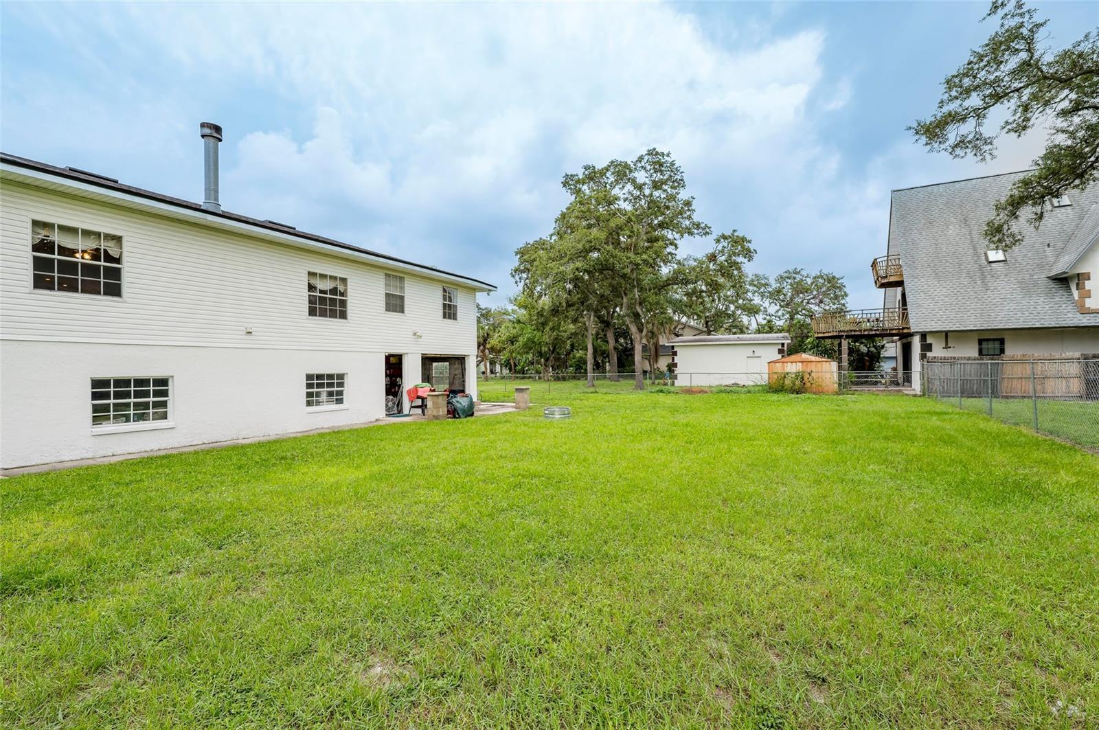 12055 MURRAY AVE — photo 8