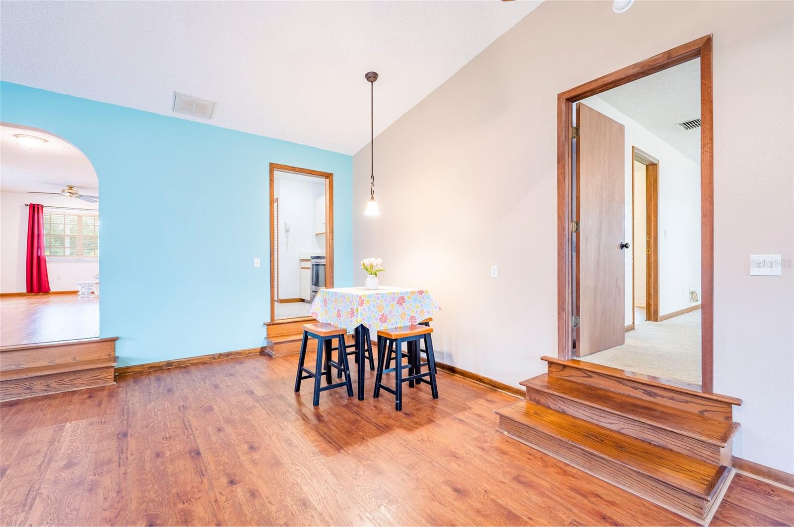 12055 MURRAY AVE — photo 26