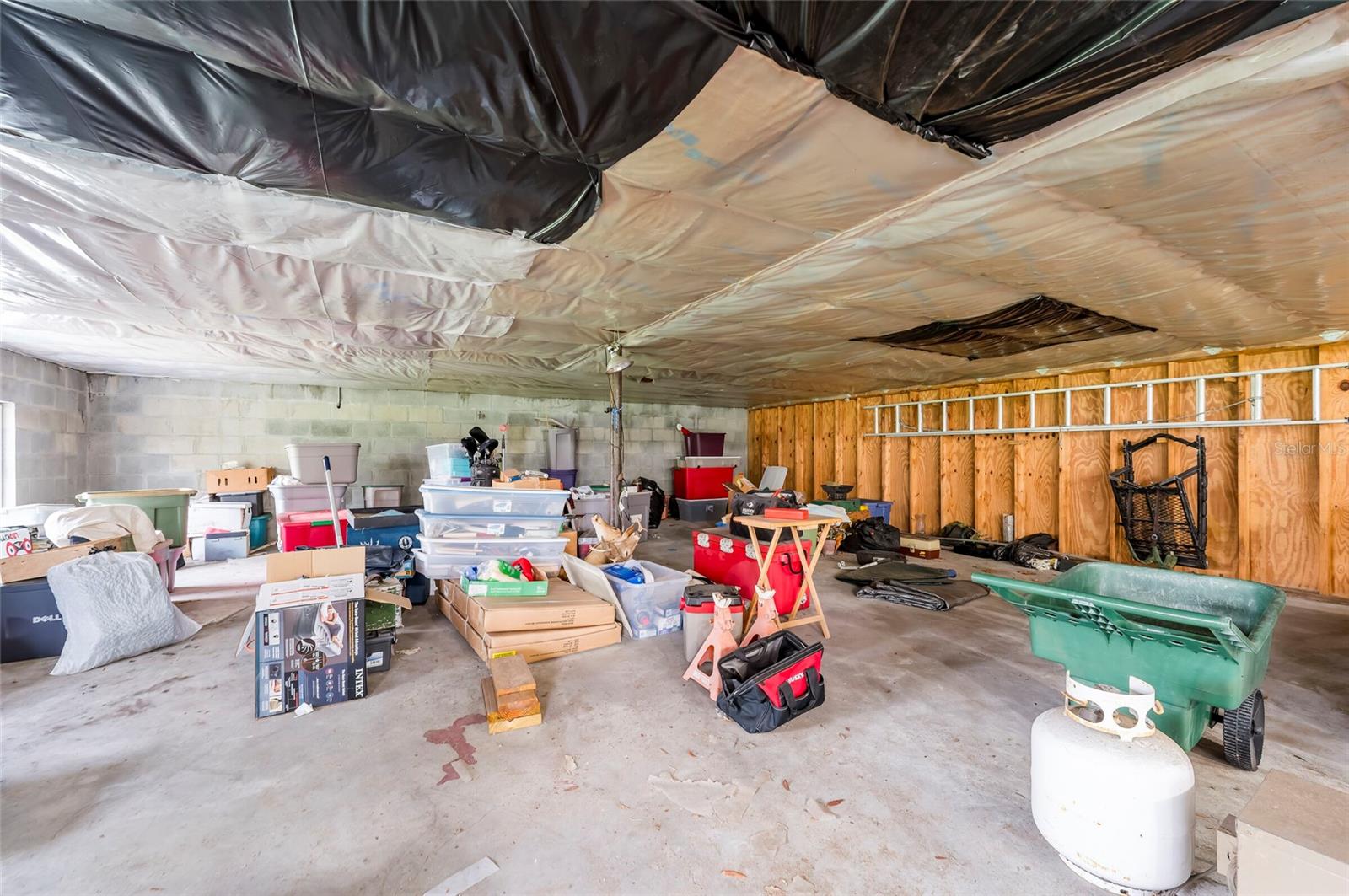 12055 MURRAY AVE — photo 43