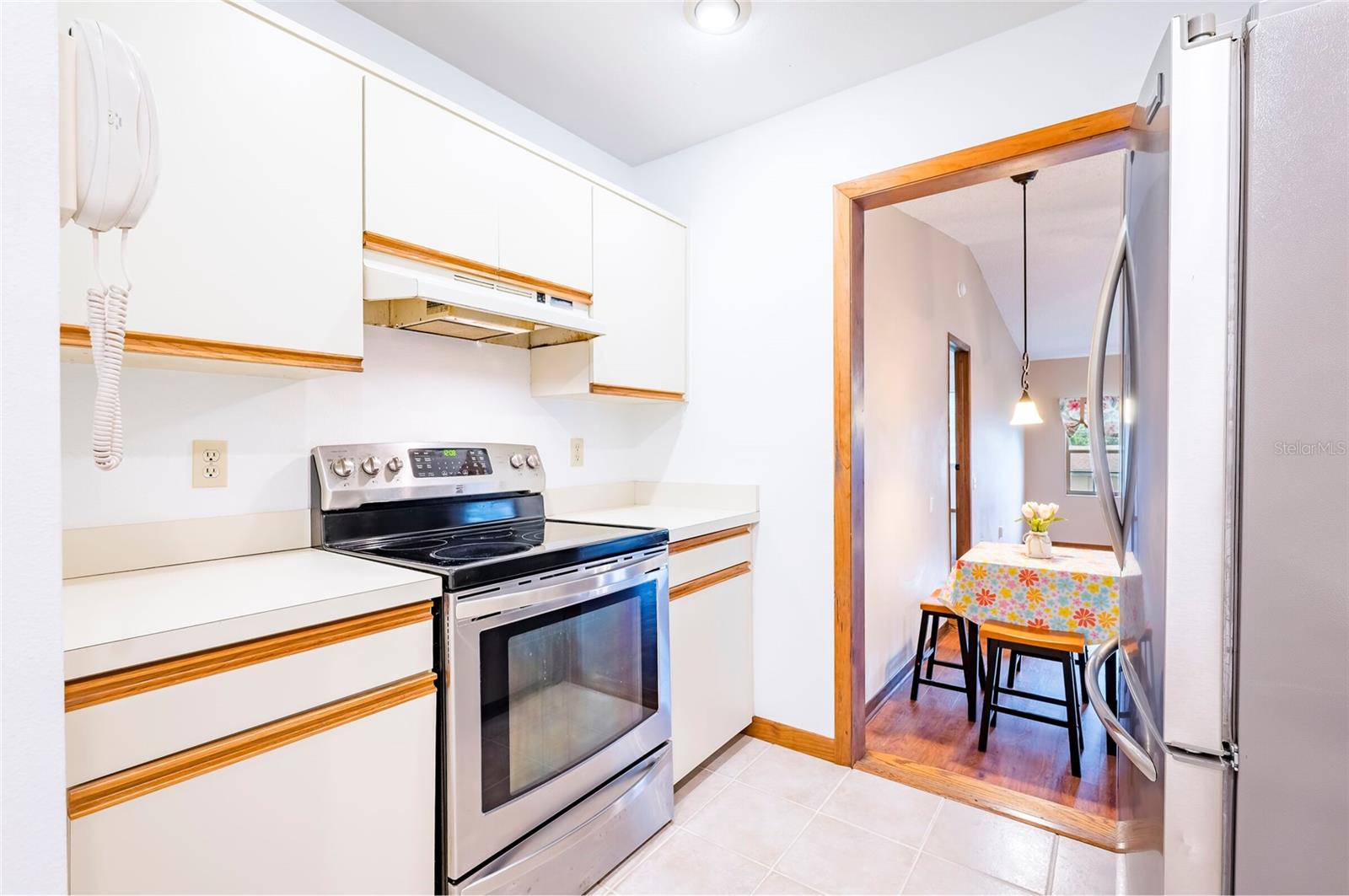 12055 MURRAY AVE — photo 32