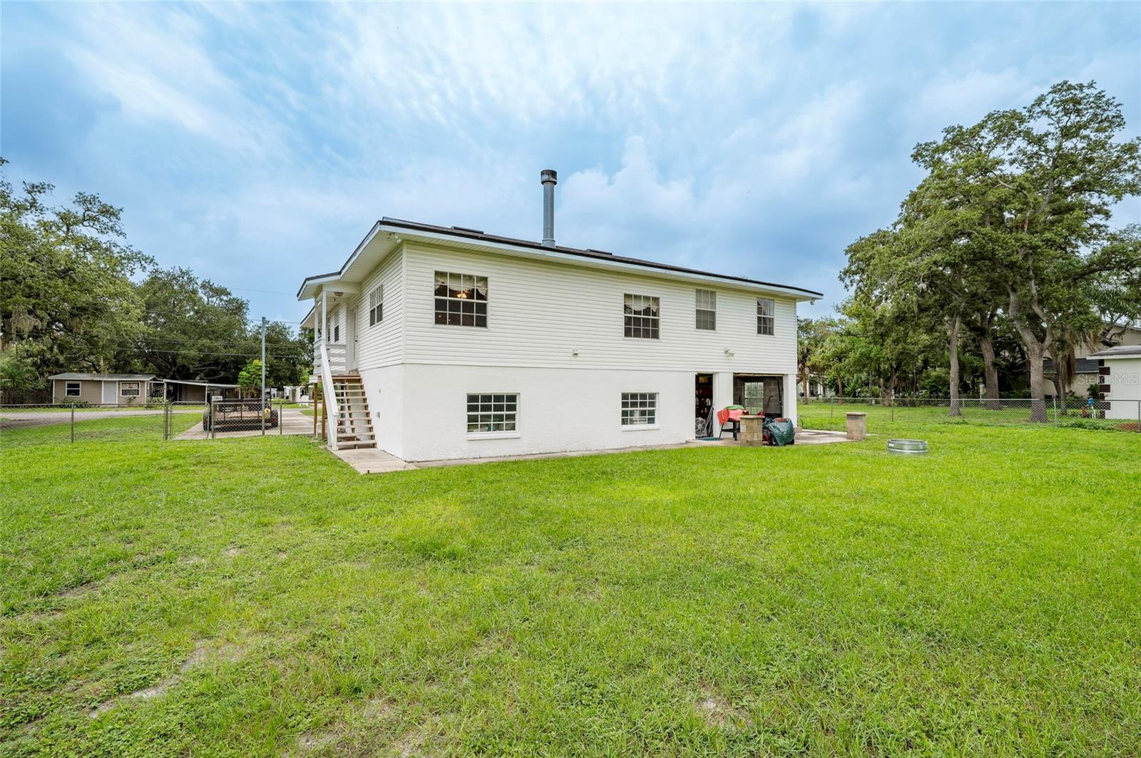 12055 MURRAY AVE — photo 9