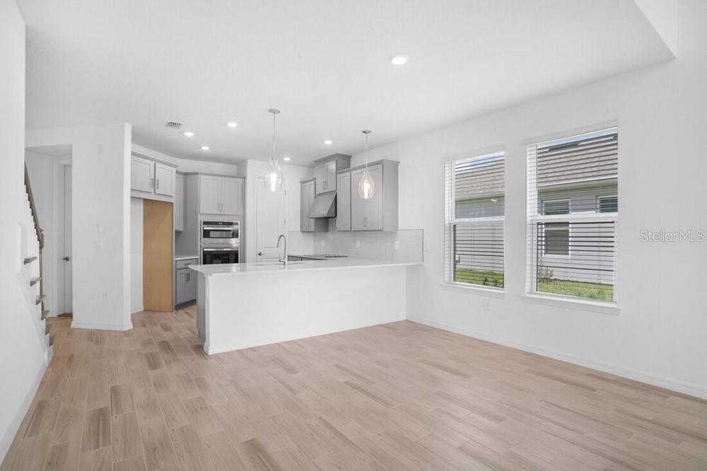 735 STEEL DR — photo 9