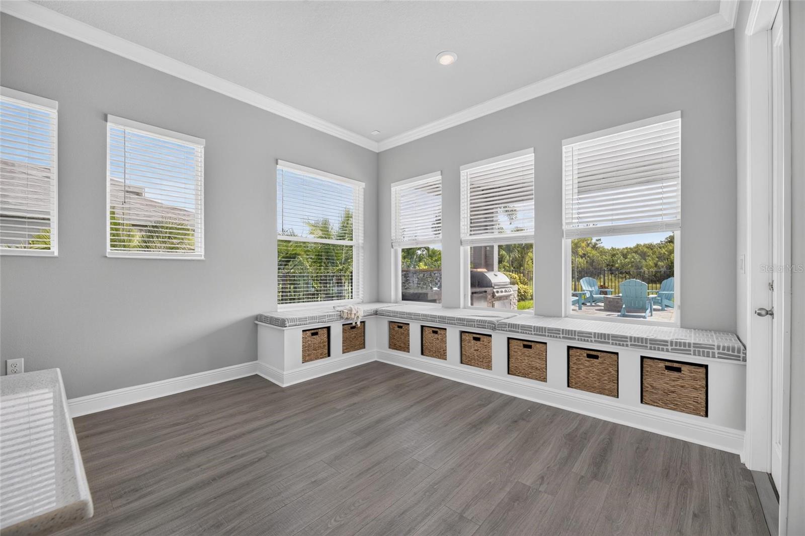 7322 PARADISO DR — photo 32