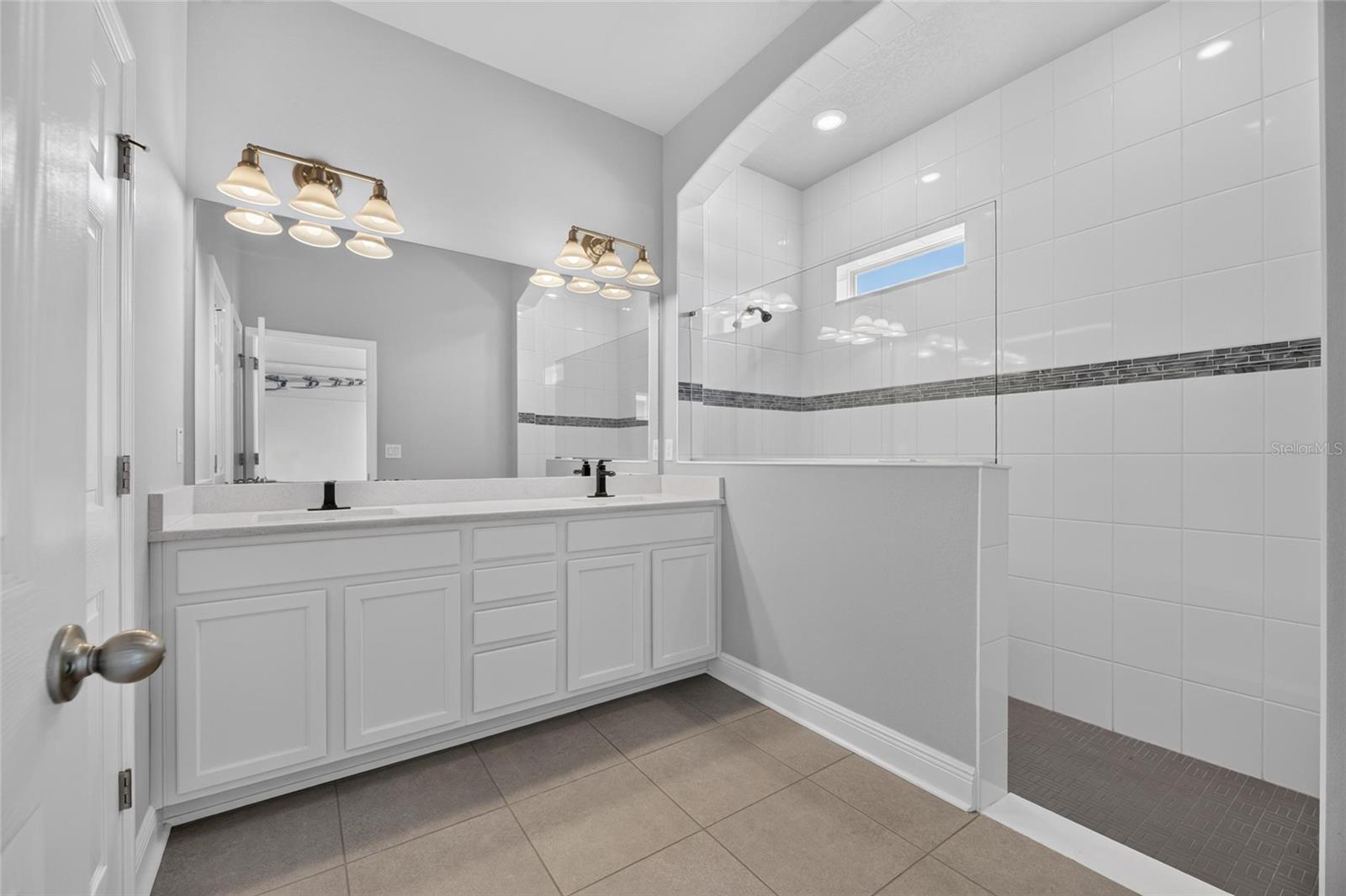 7322 PARADISO DR — photo 40