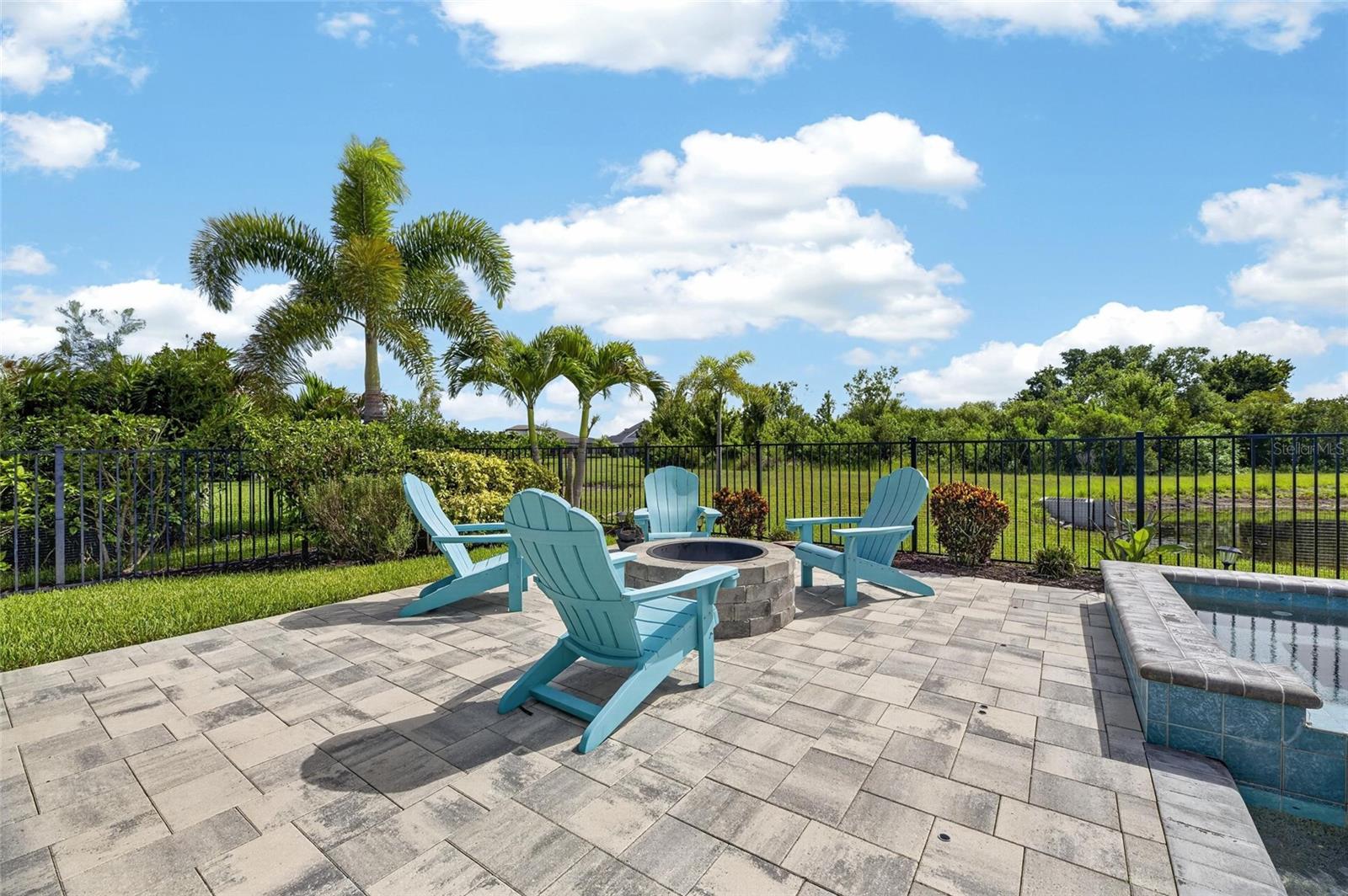 7322 PARADISO DR — photo 4