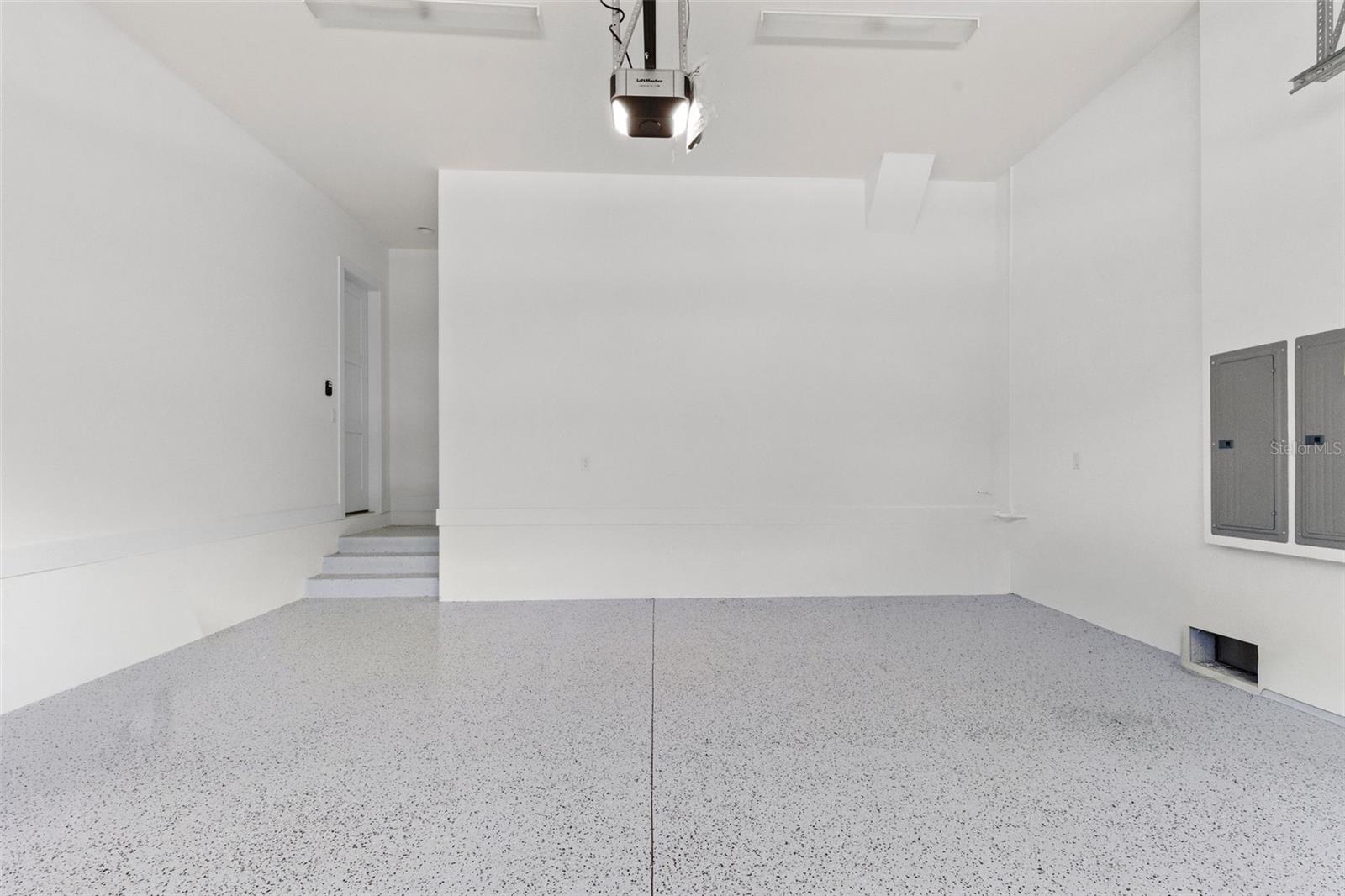 4302 W OBISPO ST — photo 53