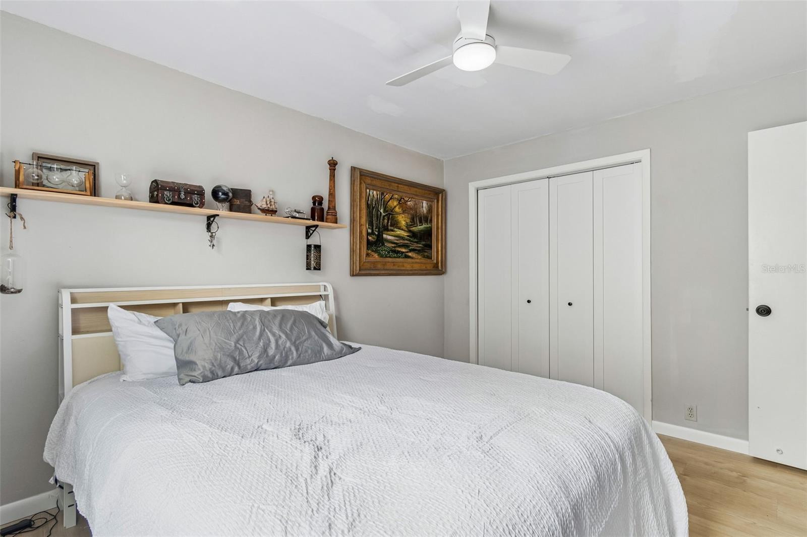 525 WALKER RD — photo 23