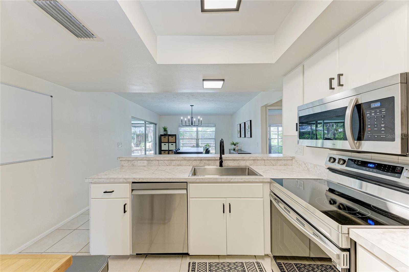 3980 LEMONWOOD DR — photo 7