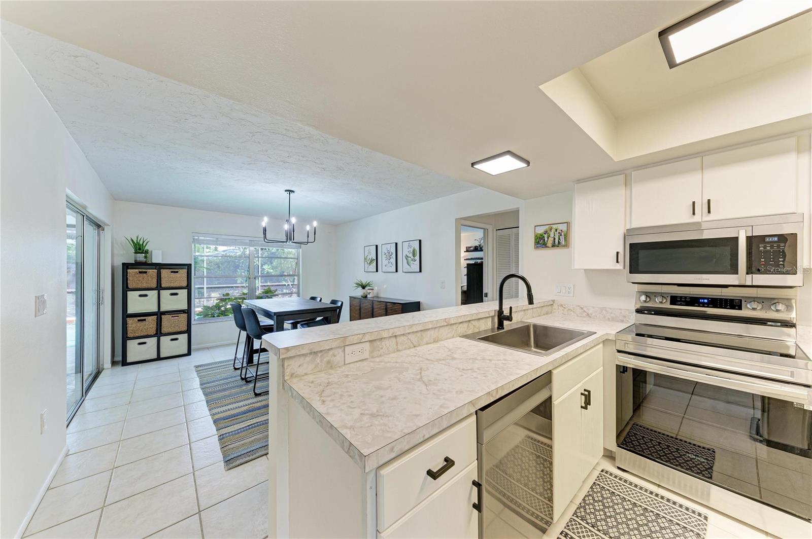 3980 LEMONWOOD DR — photo 6