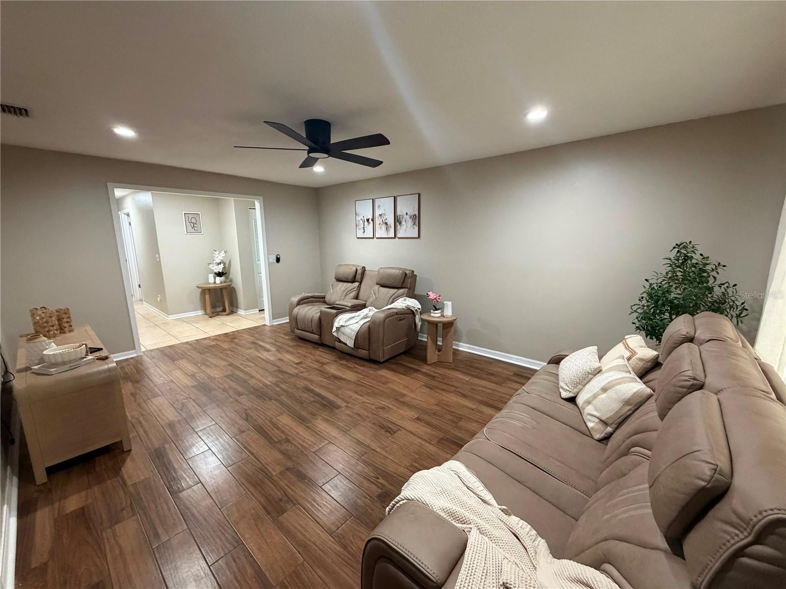 2206 PAVILION PL — photo 10