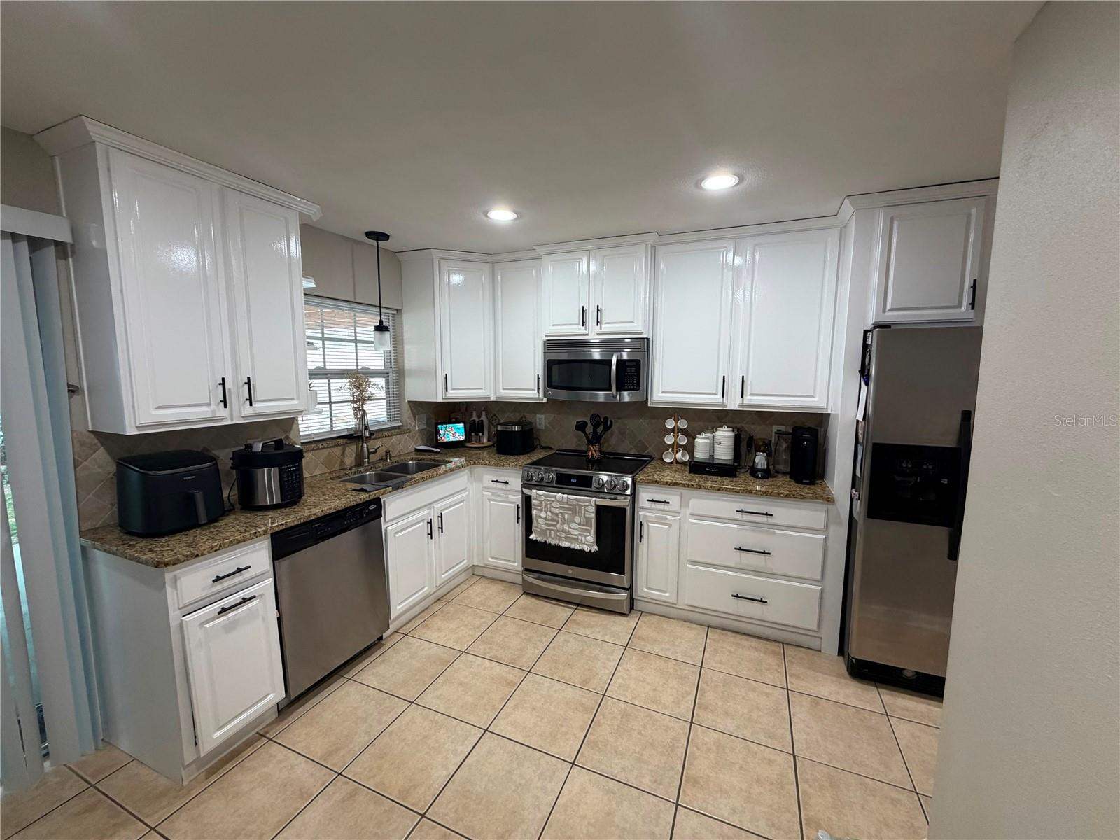 2206 PAVILION PL — photo 13