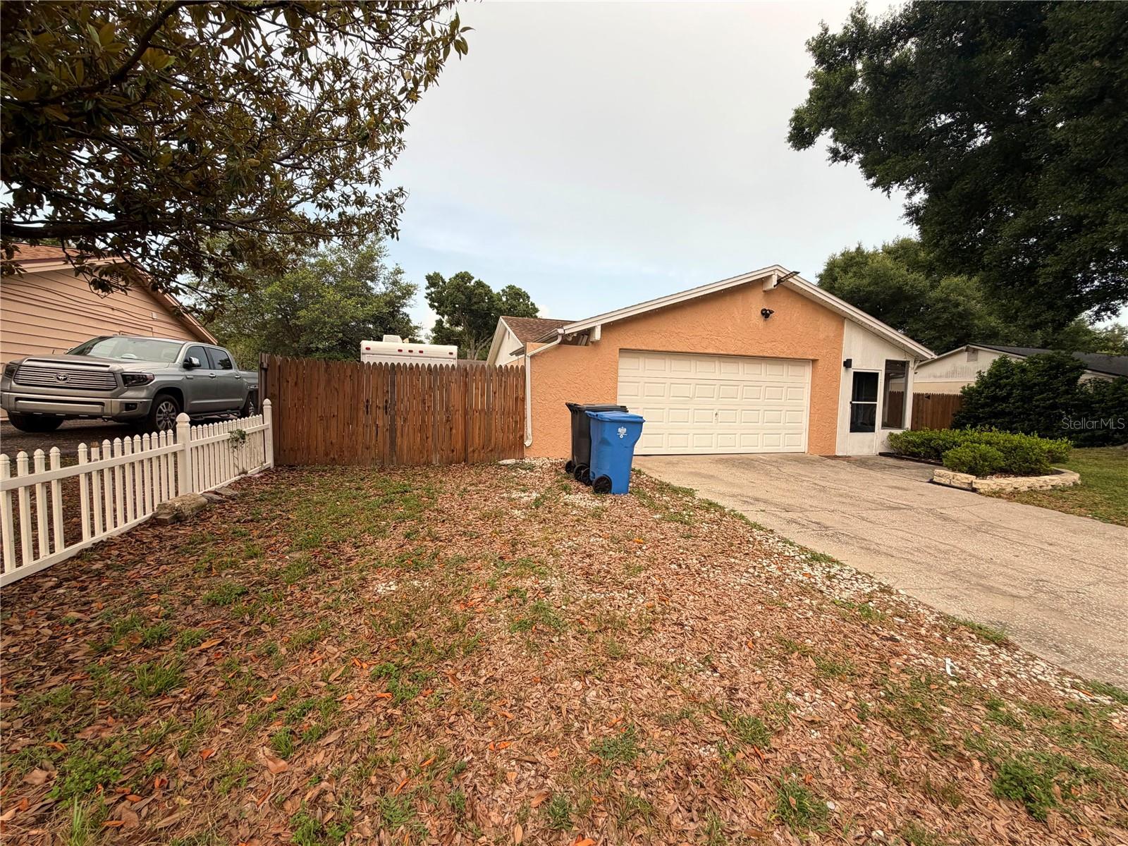 2206 PAVILION PL — photo 3