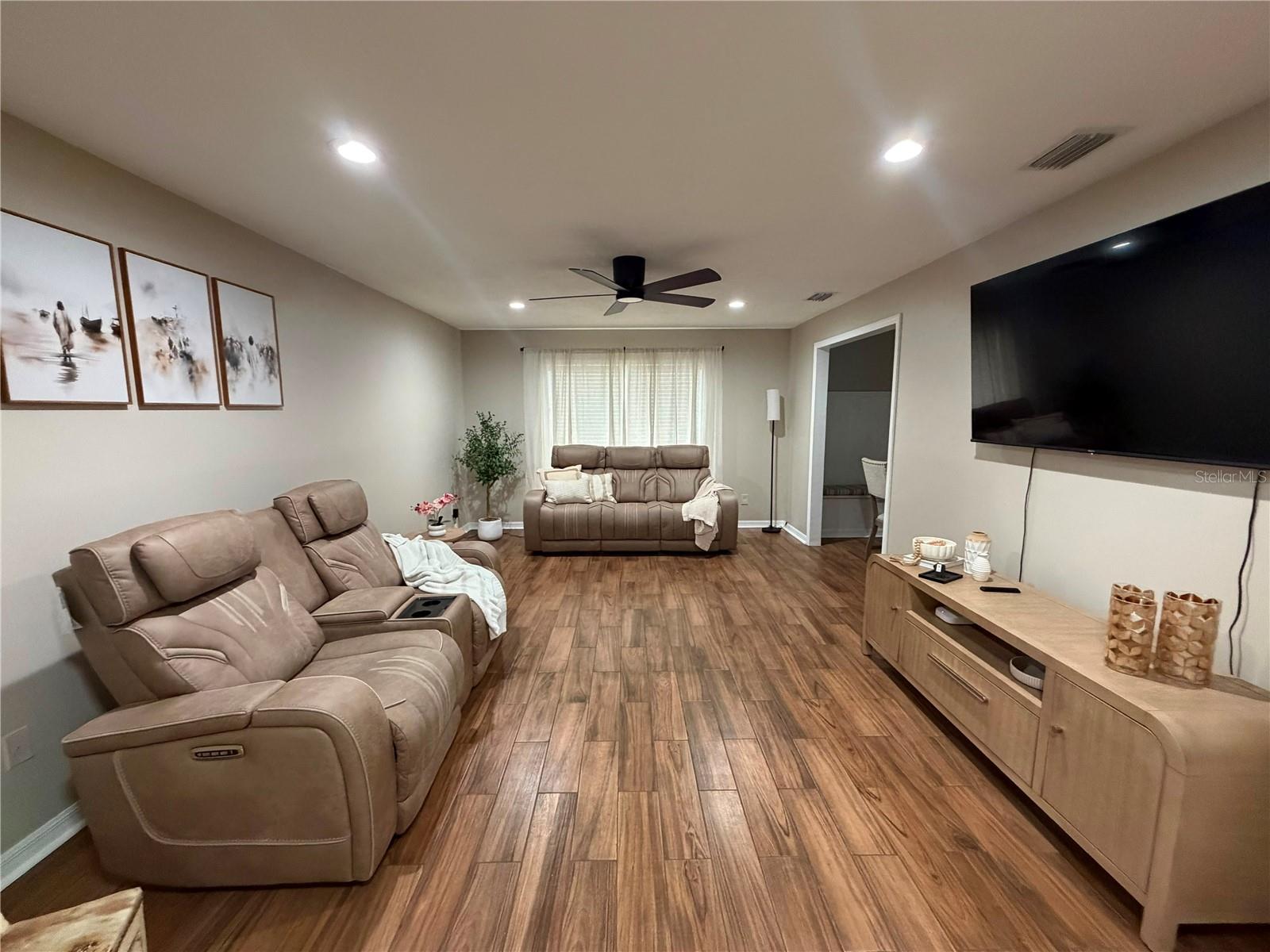2206 PAVILION PL — photo 9
