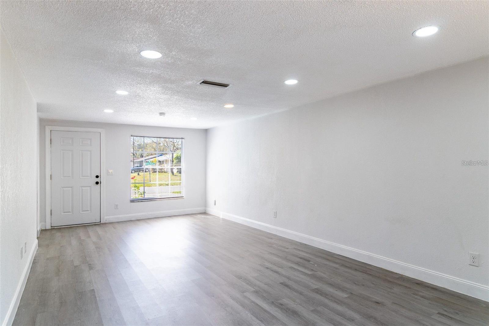 3432 DANNY BRYAN BLVD — photo 2