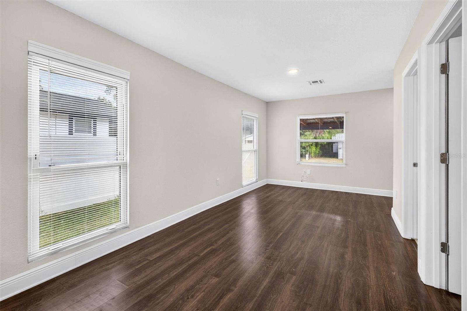 14352 LAWRENCE ST — photo 7