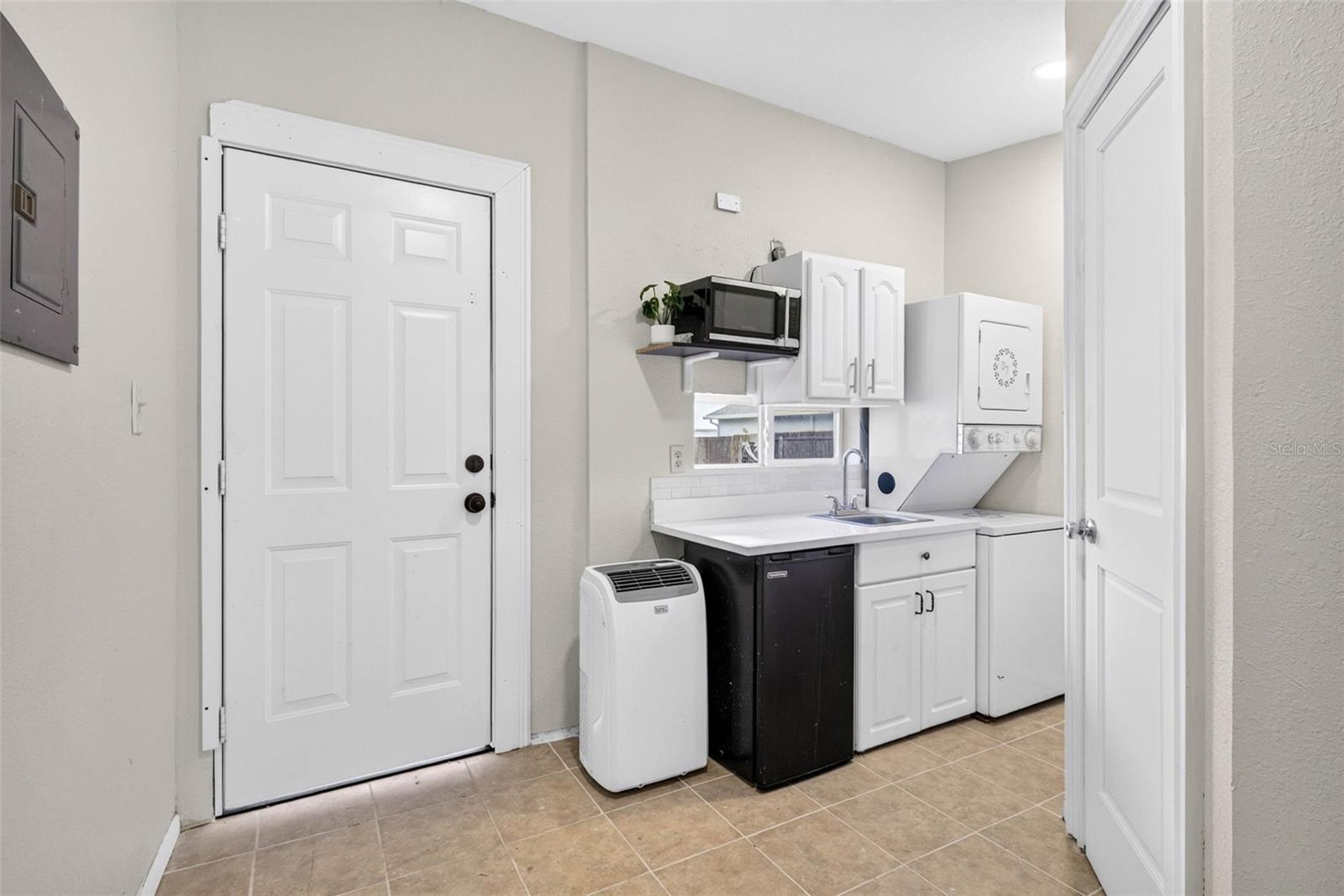 14352 LAWRENCE ST — photo 34