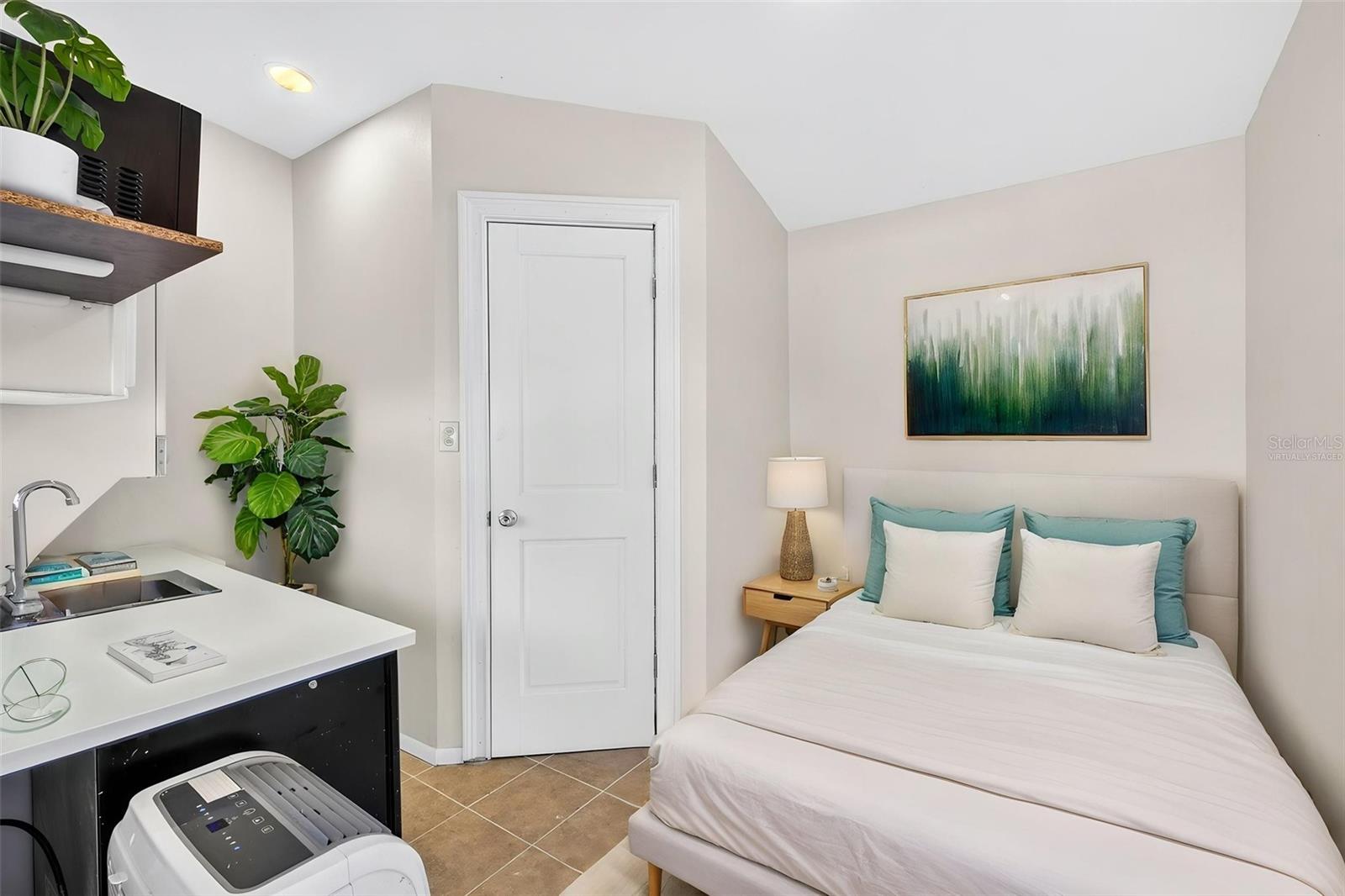 14352 LAWRENCE ST — photo 31