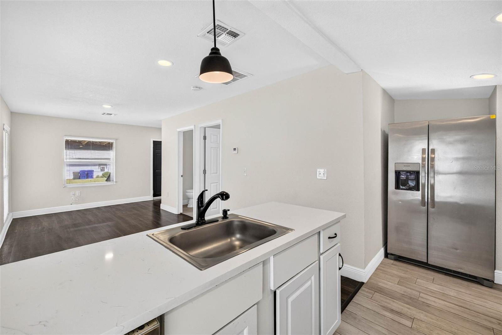 14352 LAWRENCE ST — photo 14