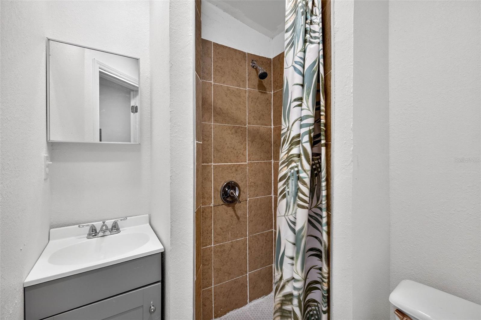 14352 LAWRENCE ST — photo 35