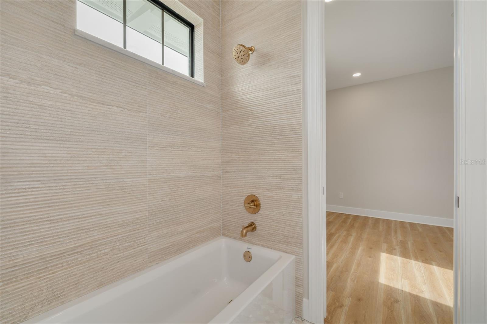 5210 BAYSHORE BLVD #3 — photo 24