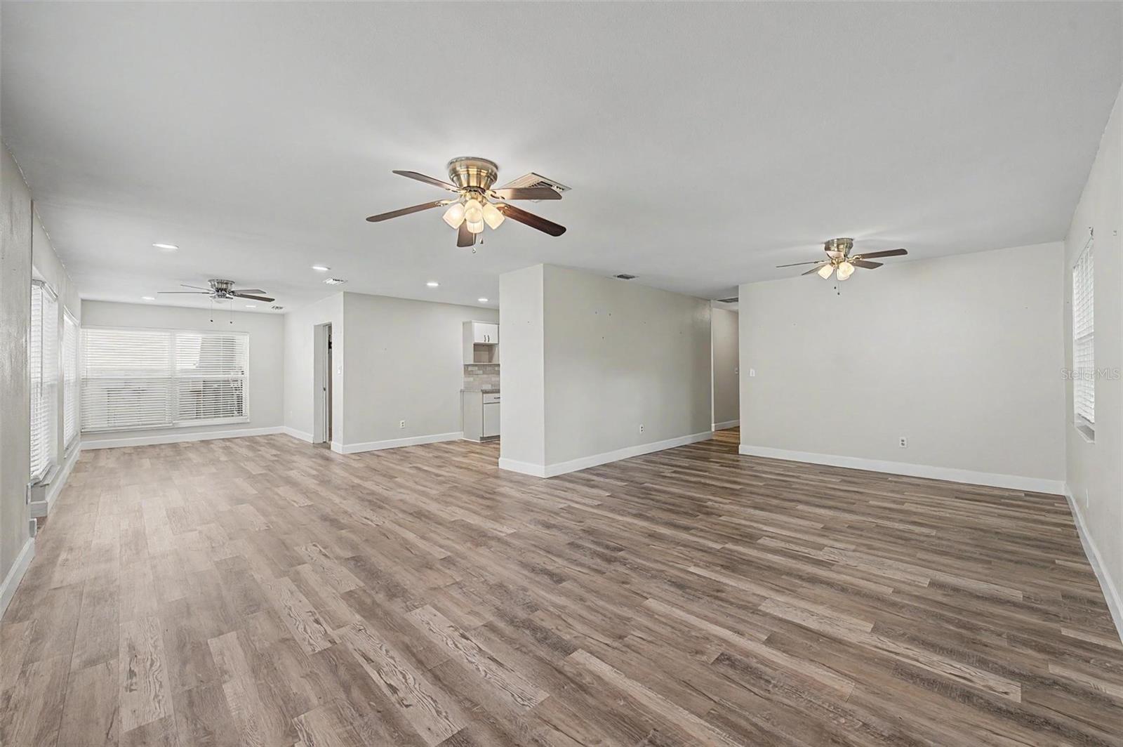 3419 ANNETTE CT — photo 12