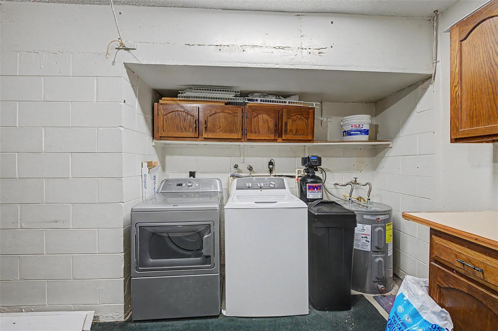 3419 ANNETTE CT — photo 28