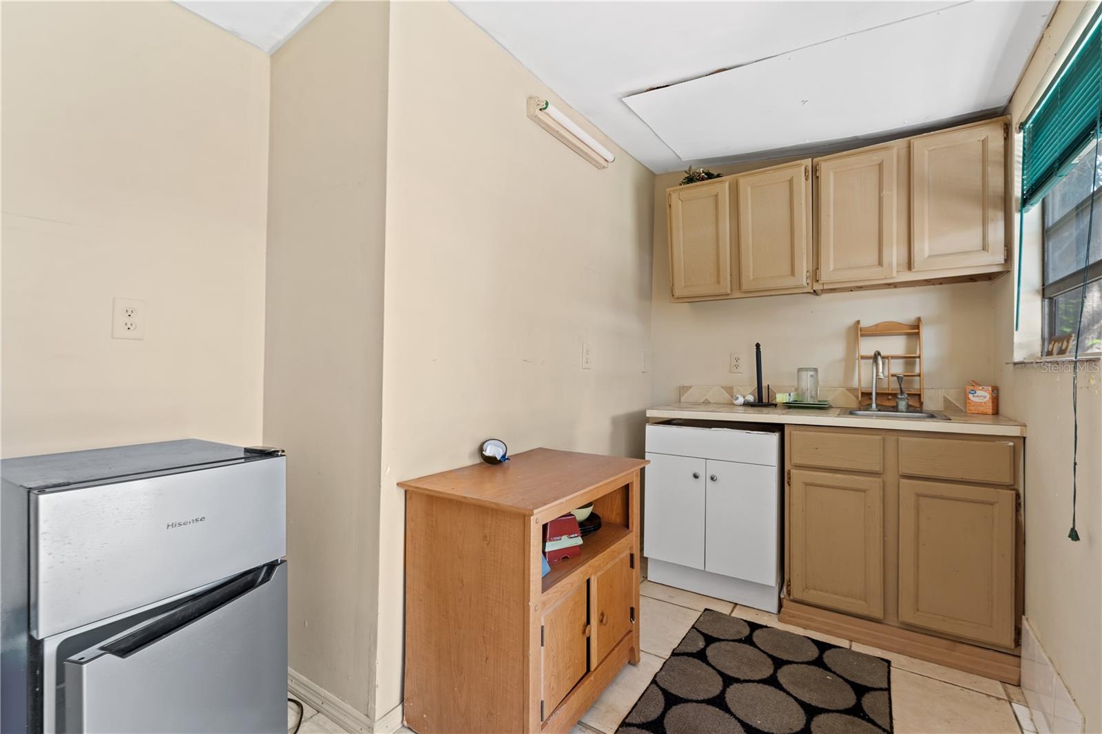 2615 W COMANCHE AVE — photo 44