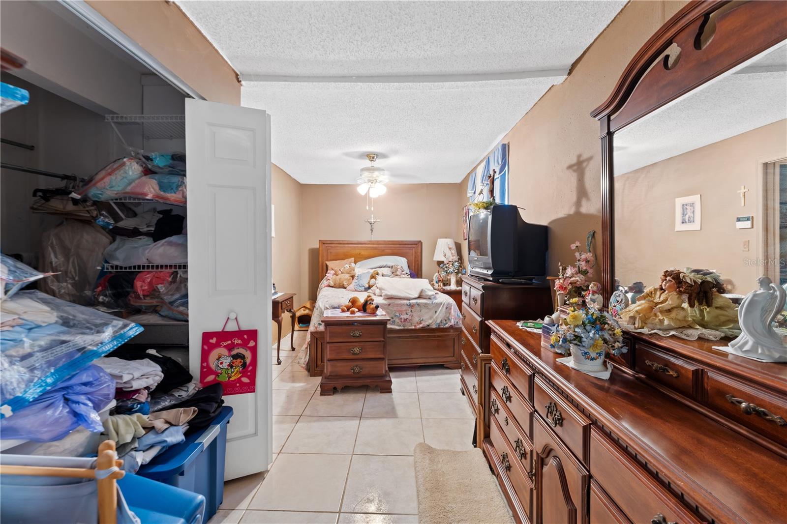 2615 W COMANCHE AVE — photo 25