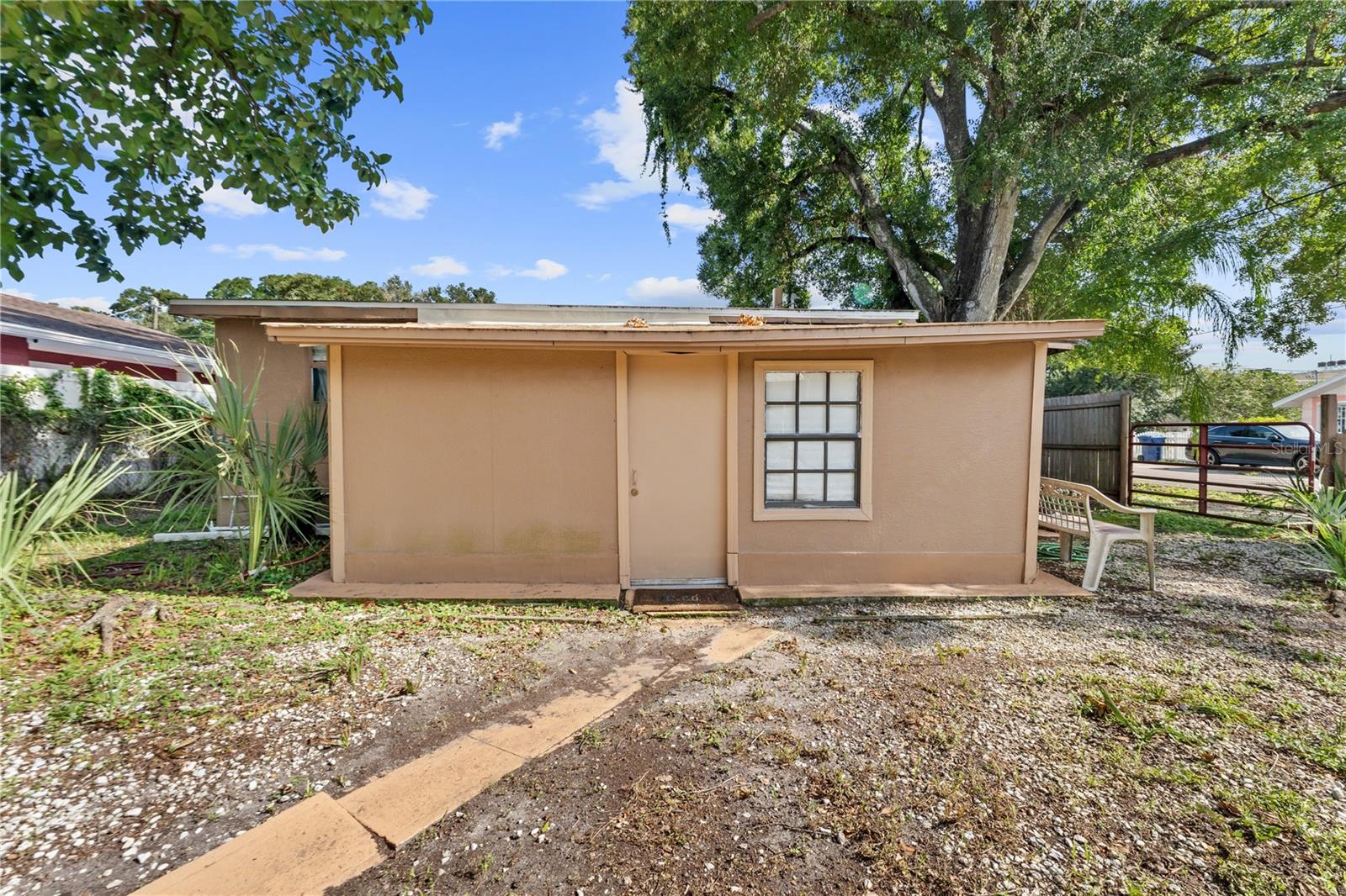 2615 W COMANCHE AVE — photo 17