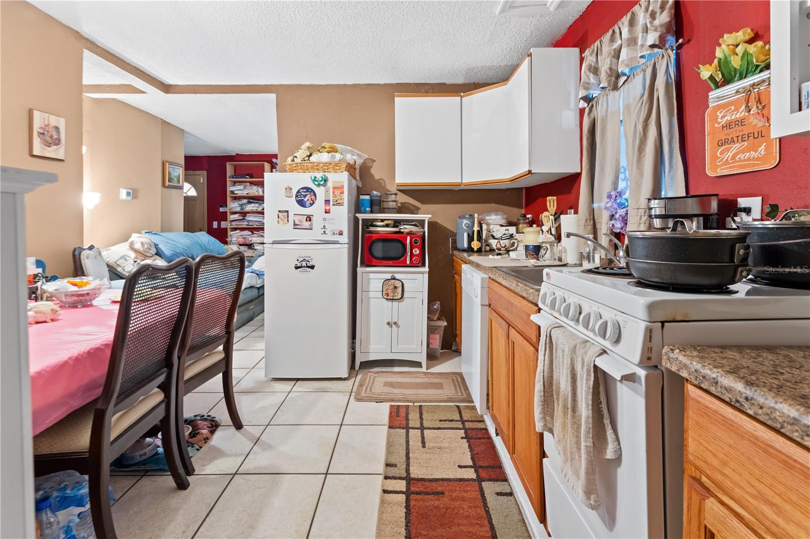 2615 W COMANCHE AVE — photo 29