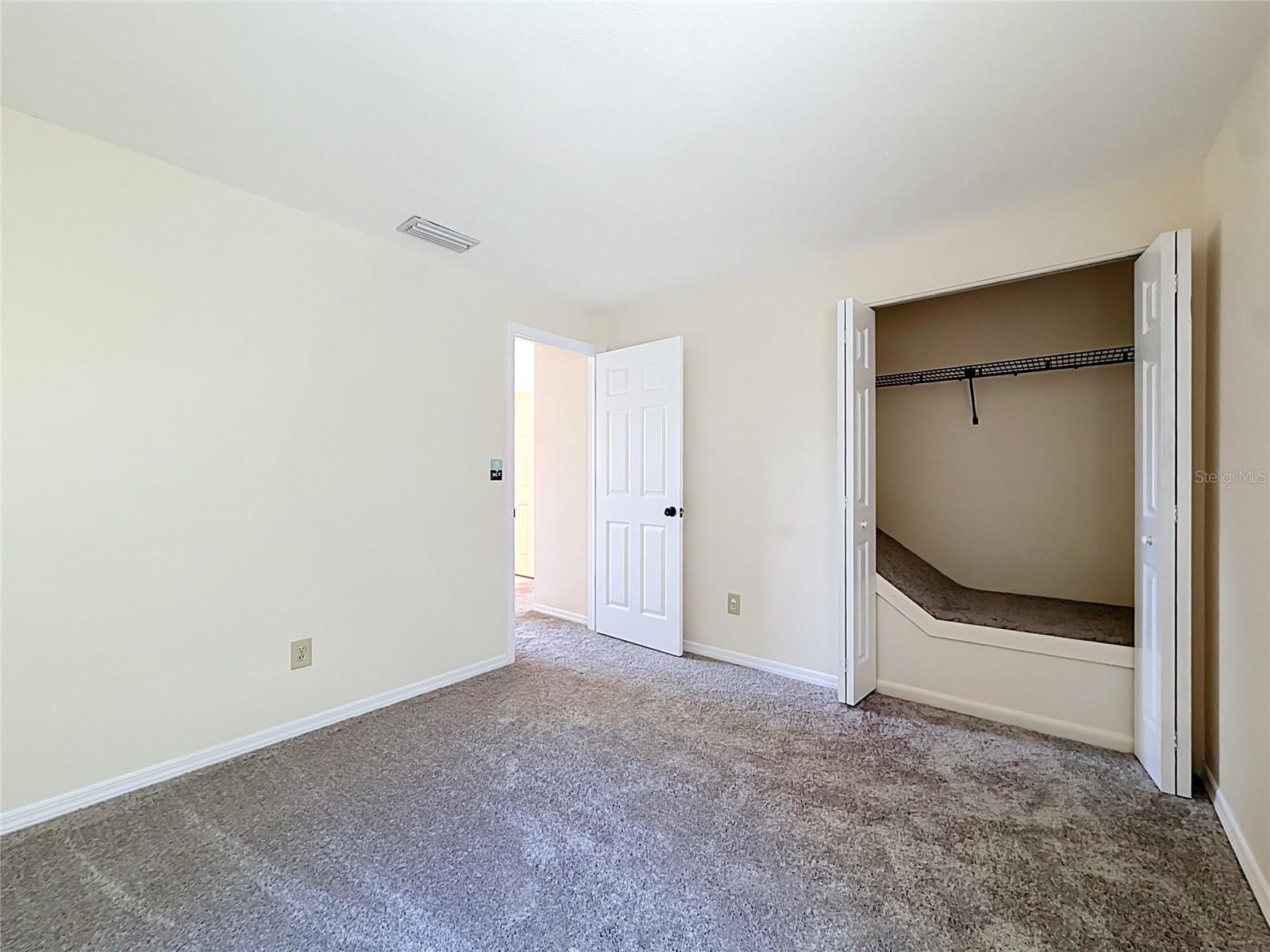 1718 ADAMS CIR S — photo 31