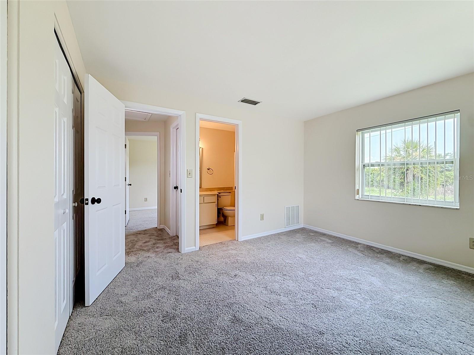 1718 ADAMS CIR S — photo 25