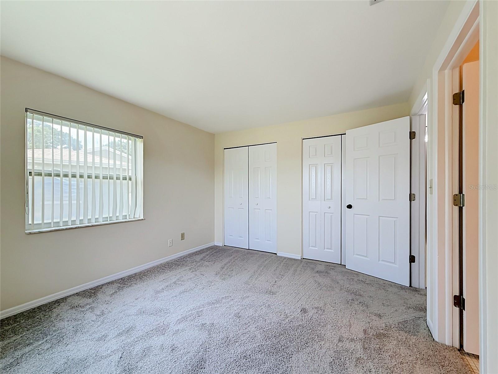 1718 ADAMS CIR S — photo 27