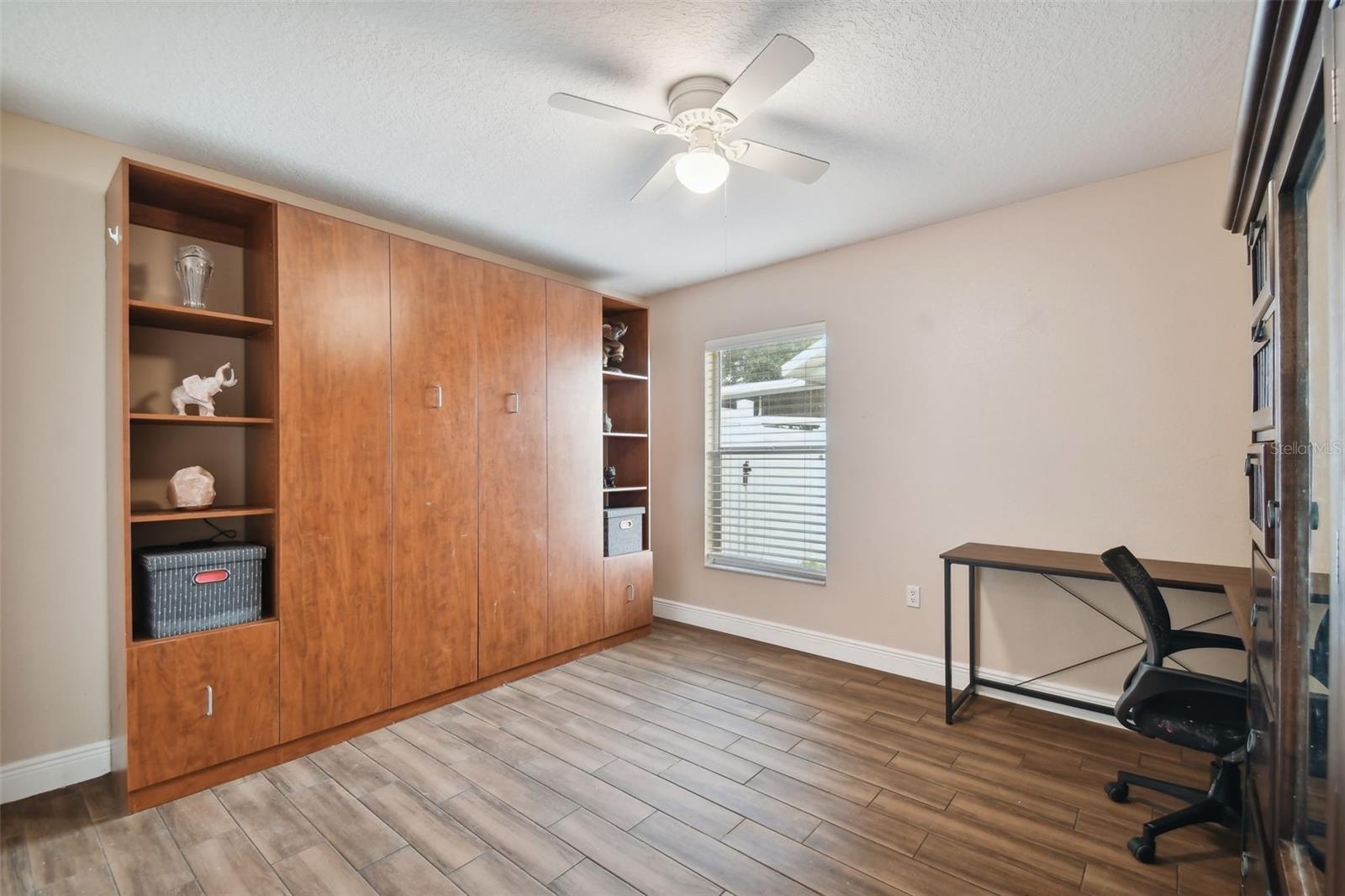 16920 FALCONRIDGE RD — photo 17