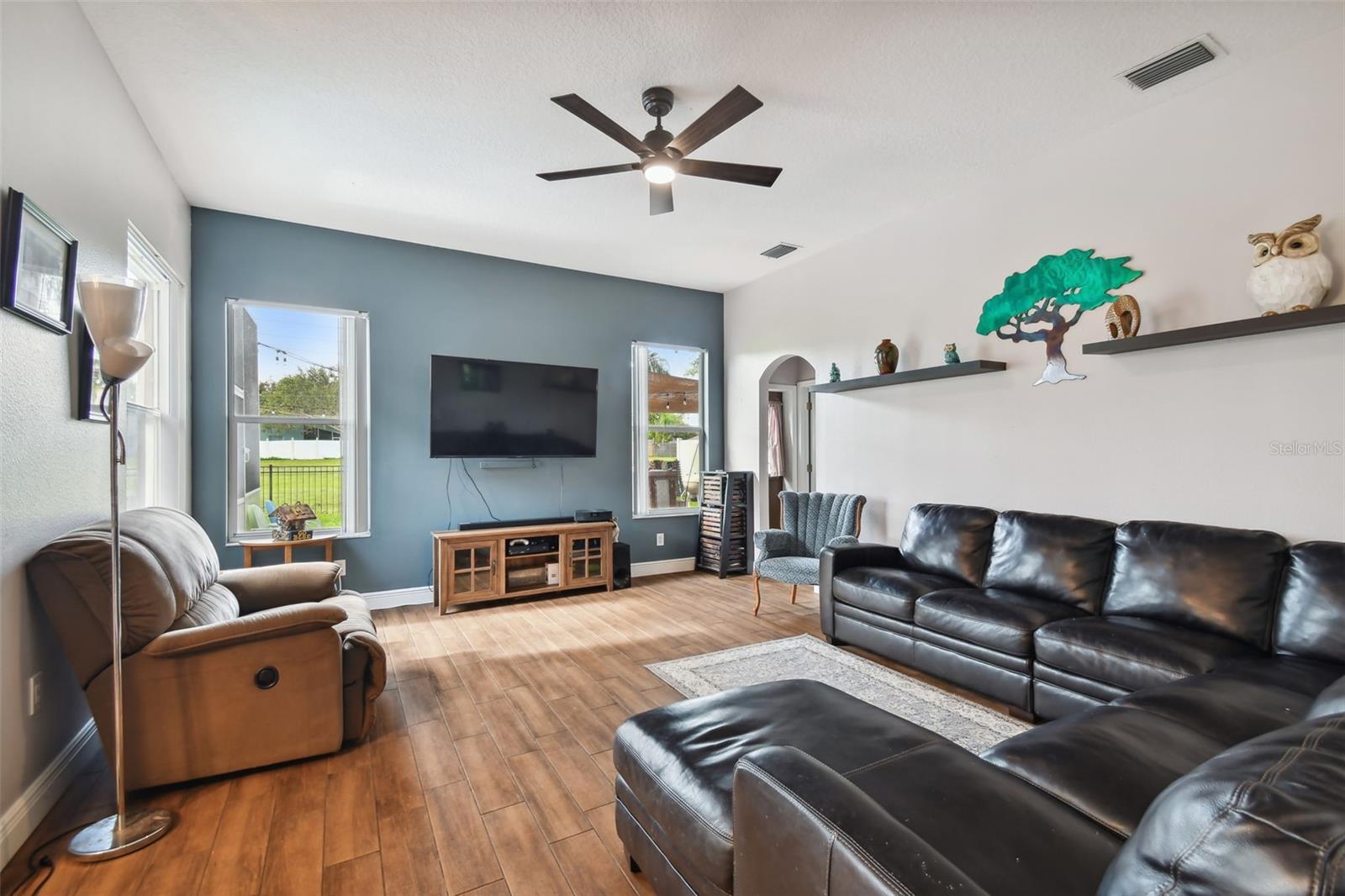 16920 FALCONRIDGE RD — photo 12