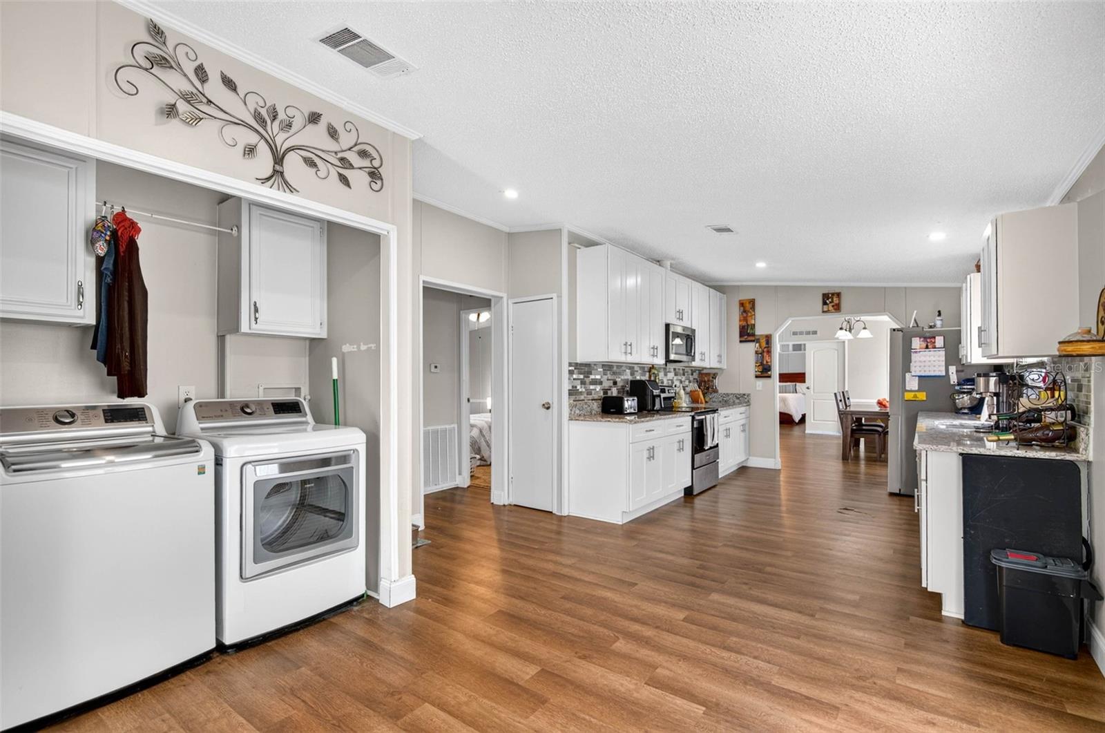 12641 IDLEWOOD DR — photo 17