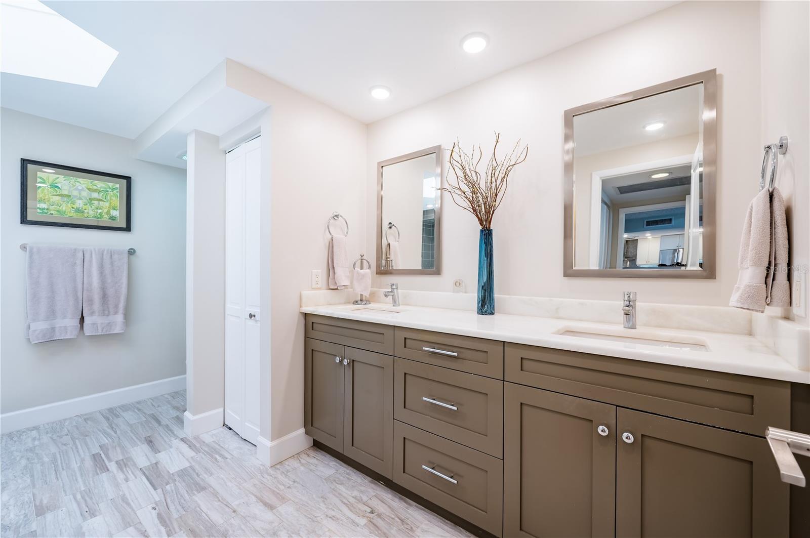 17940 GULF BLVD #18C — photo 32