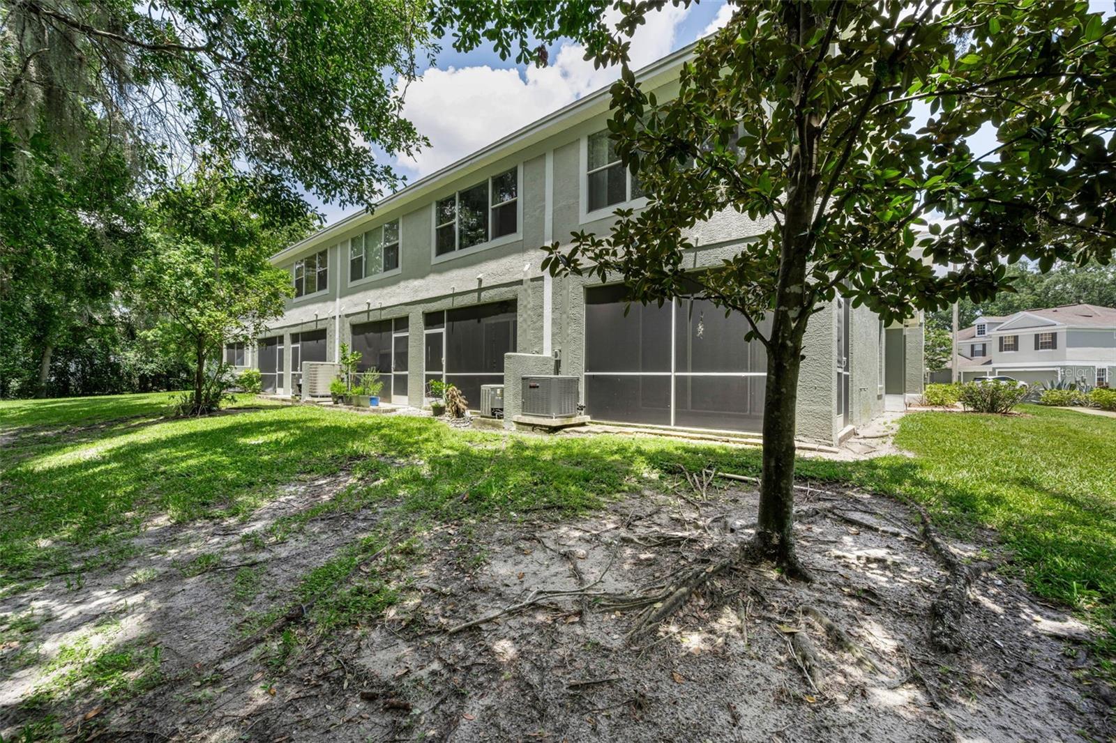 2418 EARLSWOOD CT — photo 38