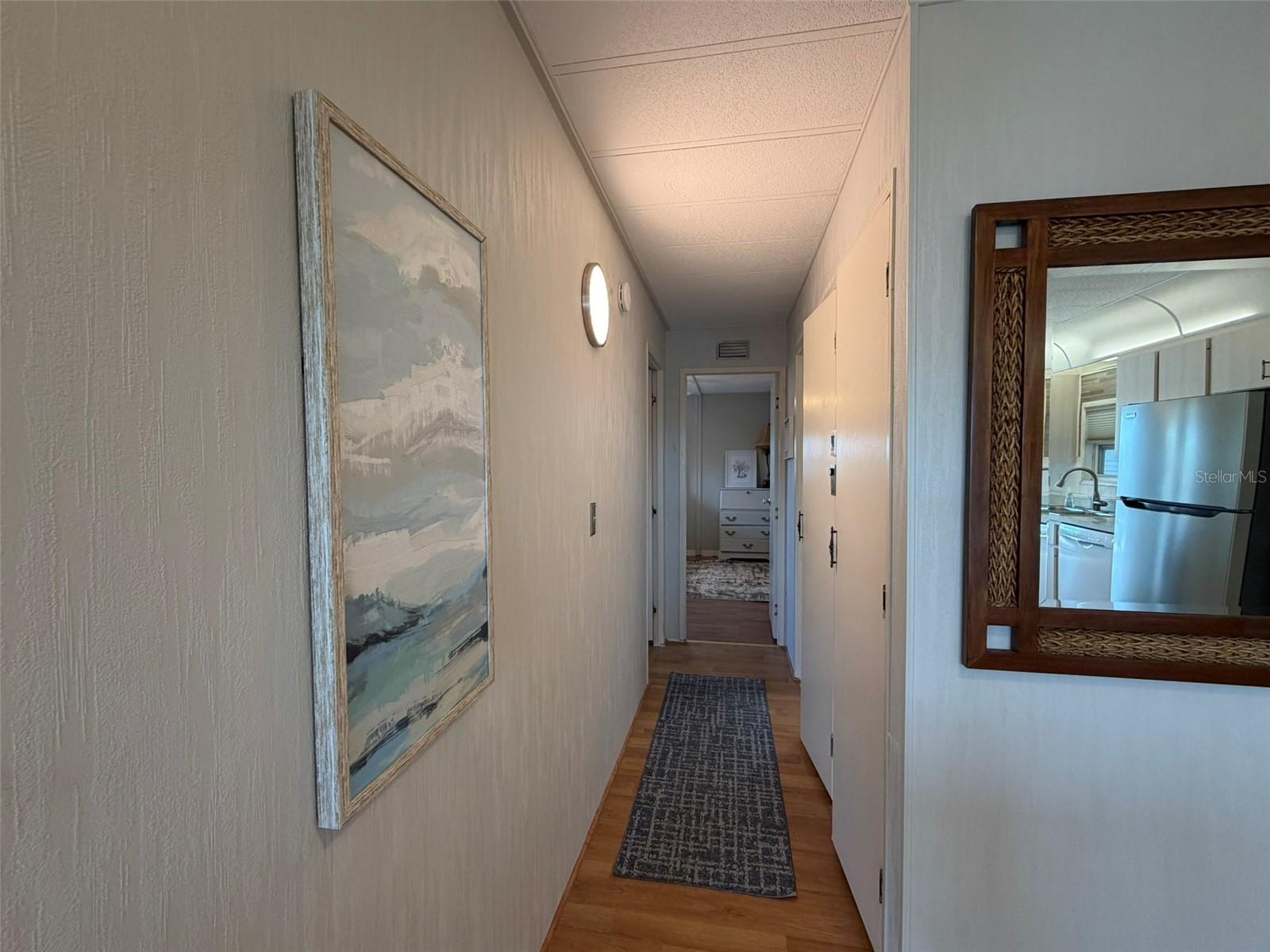 542 TAMPICO DR — photo 14