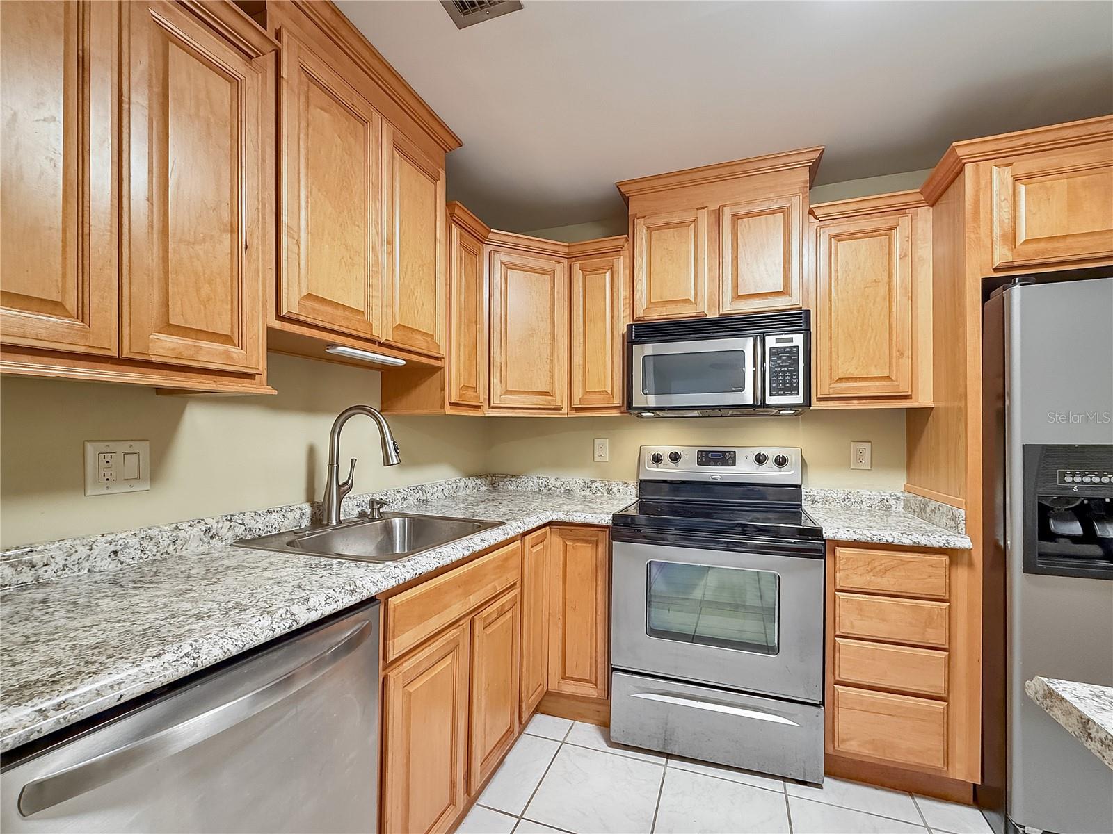 2700 BAYSHORE BLVD #2108 — photo 13