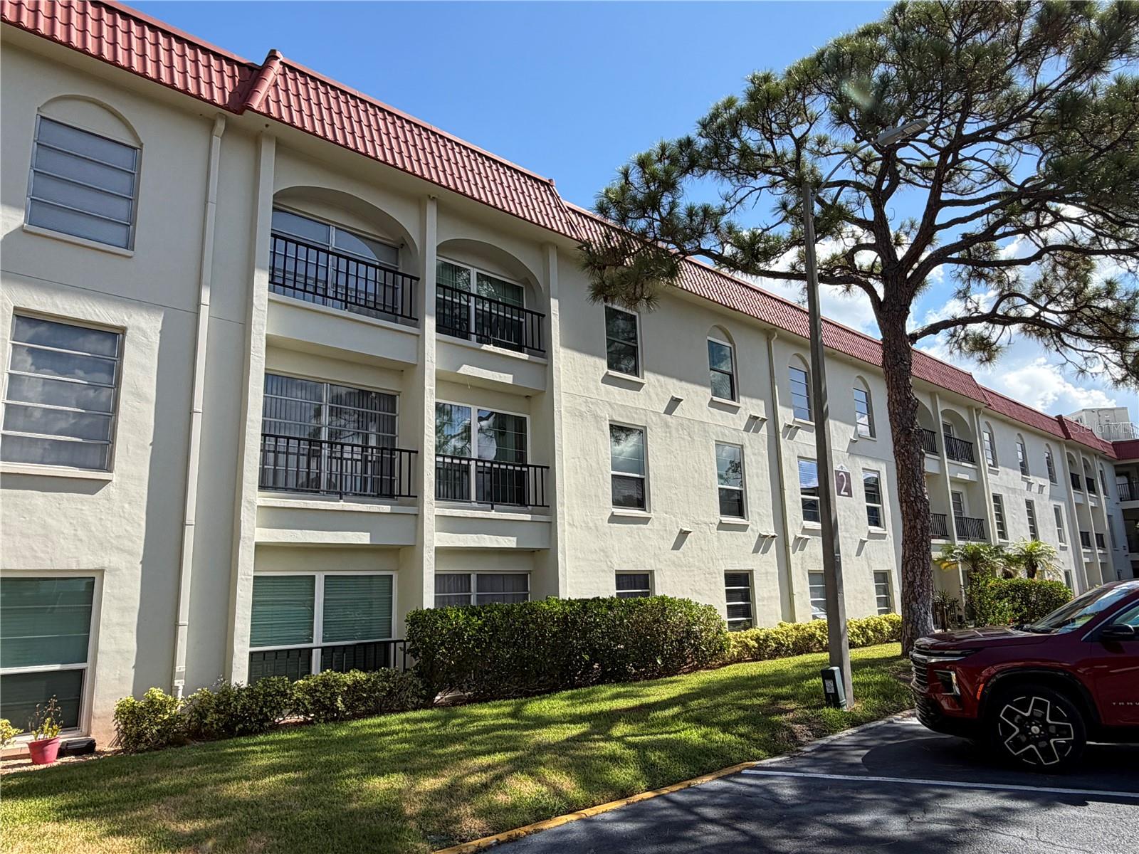 2700 BAYSHORE BLVD #2108 — photo 2