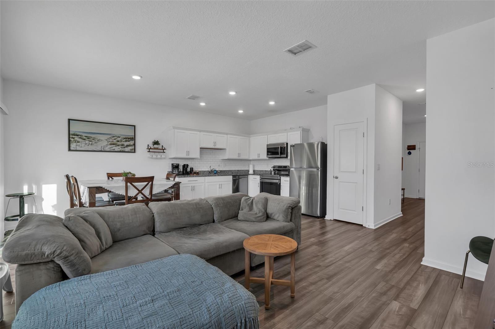 6359 KAY MORGAN LN — photo 8