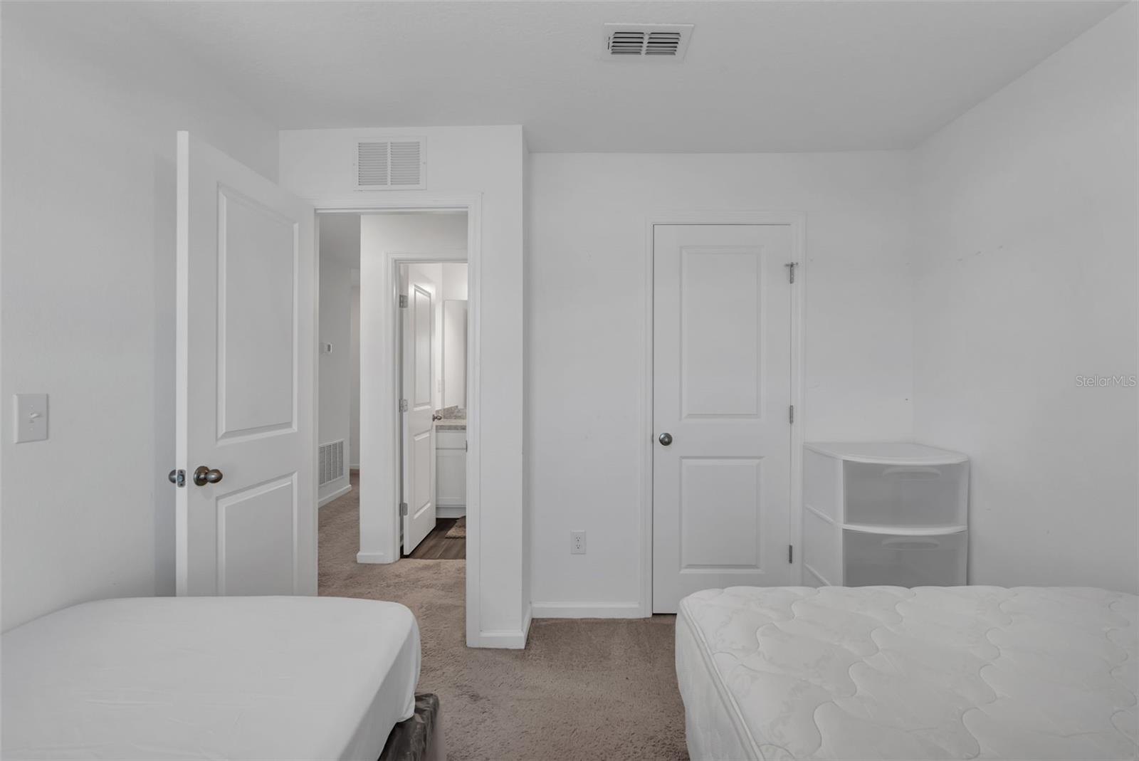 6359 KAY MORGAN LN — photo 32